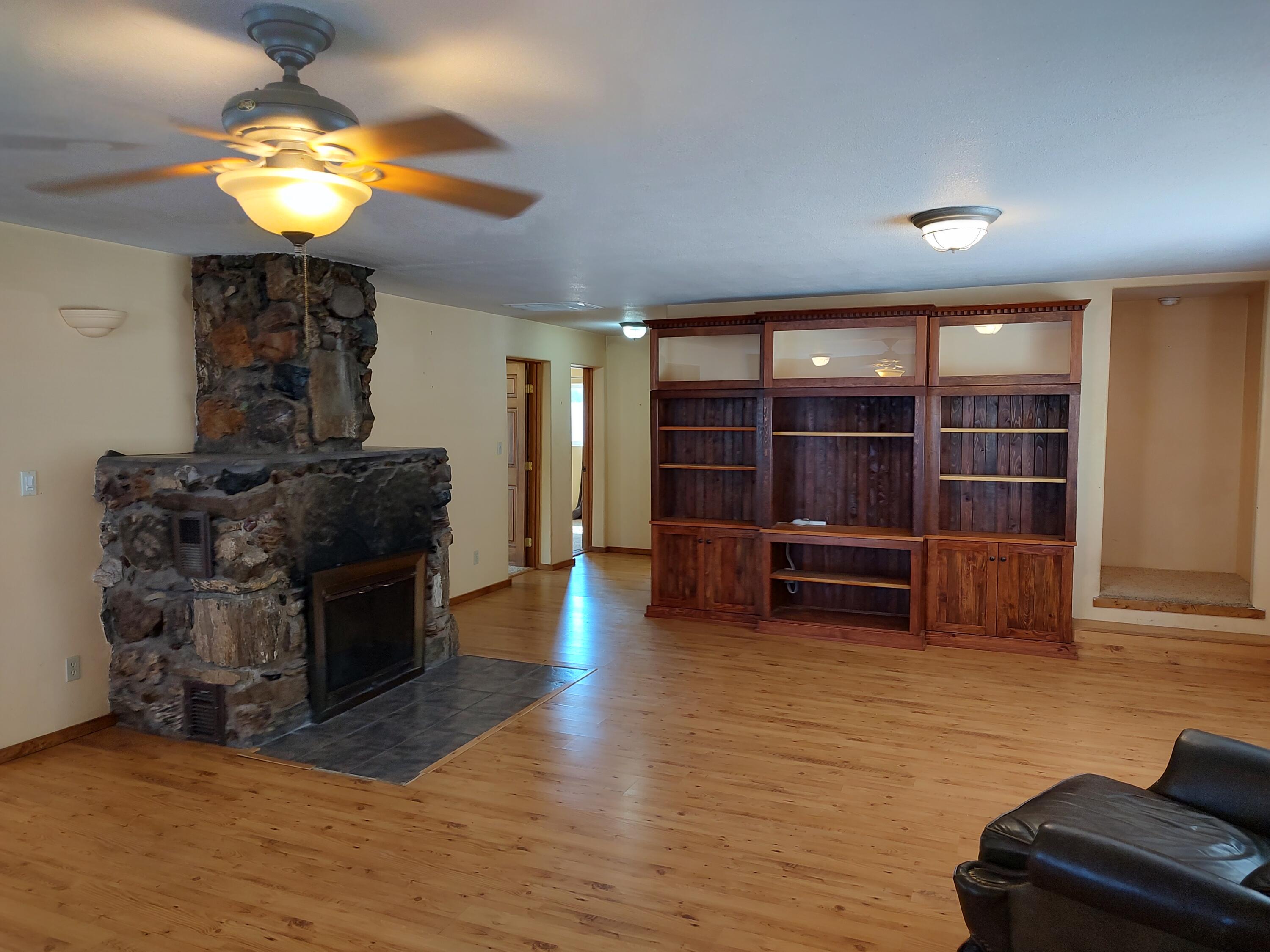400 Duggins Drive