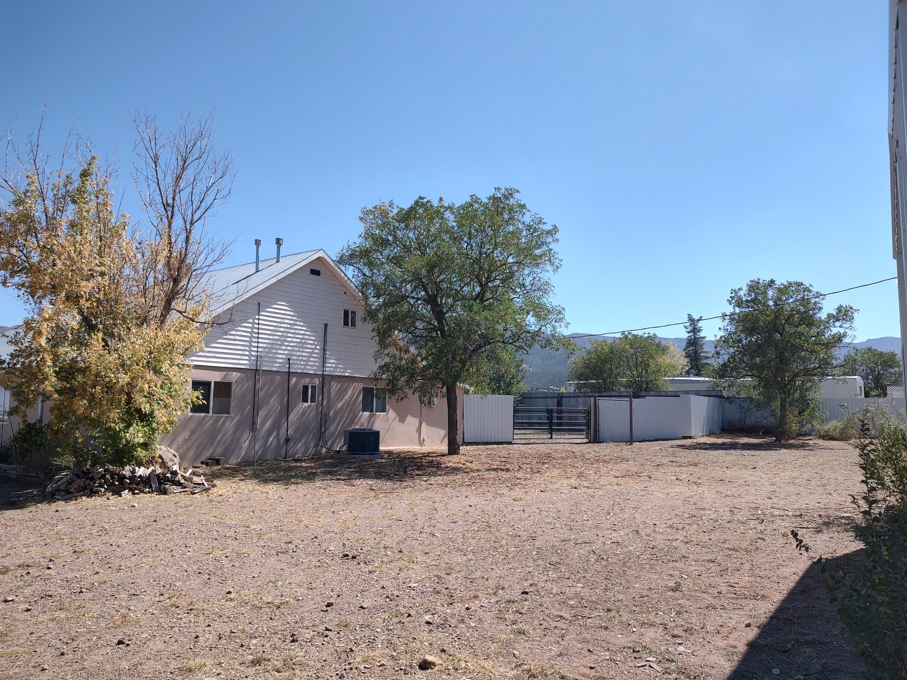 400 Duggins Drive