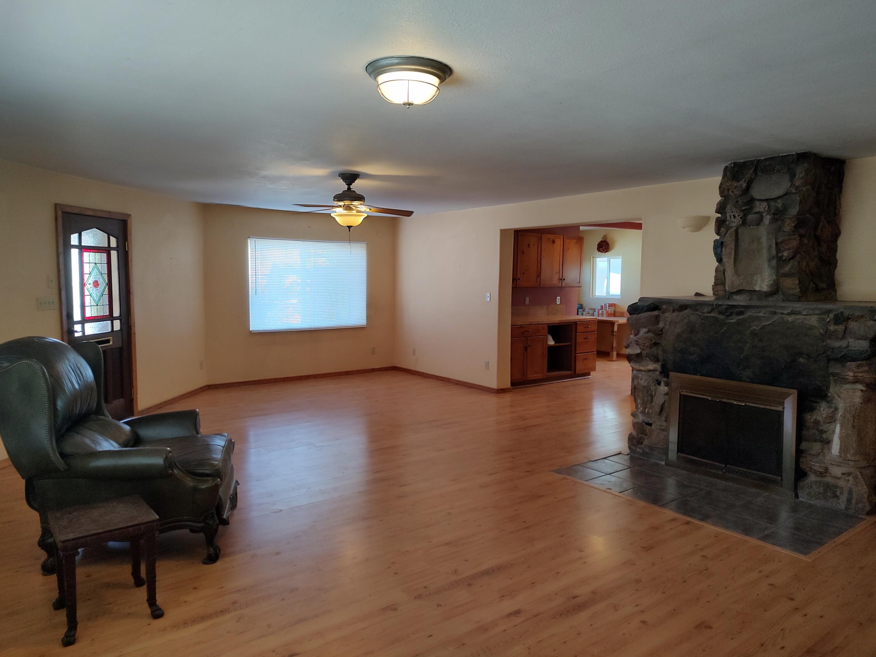 400 Duggins Drive