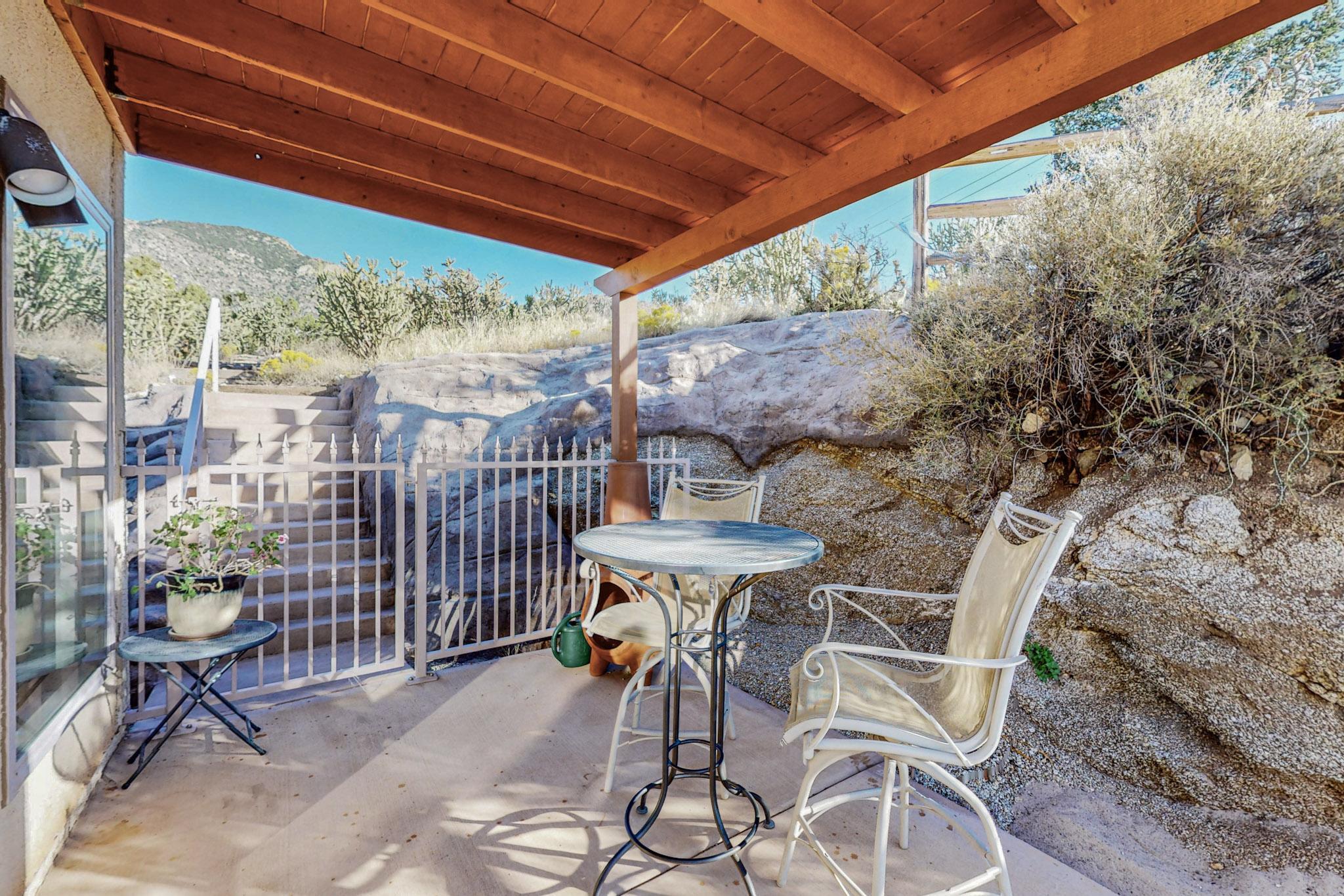 13432 SUNSET CANYON Drive NE