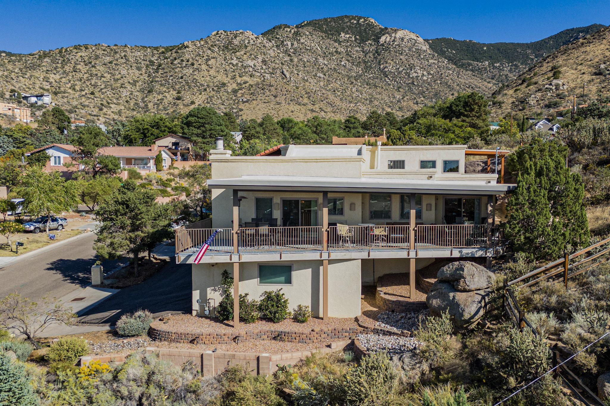 13432 SUNSET CANYON Drive NE