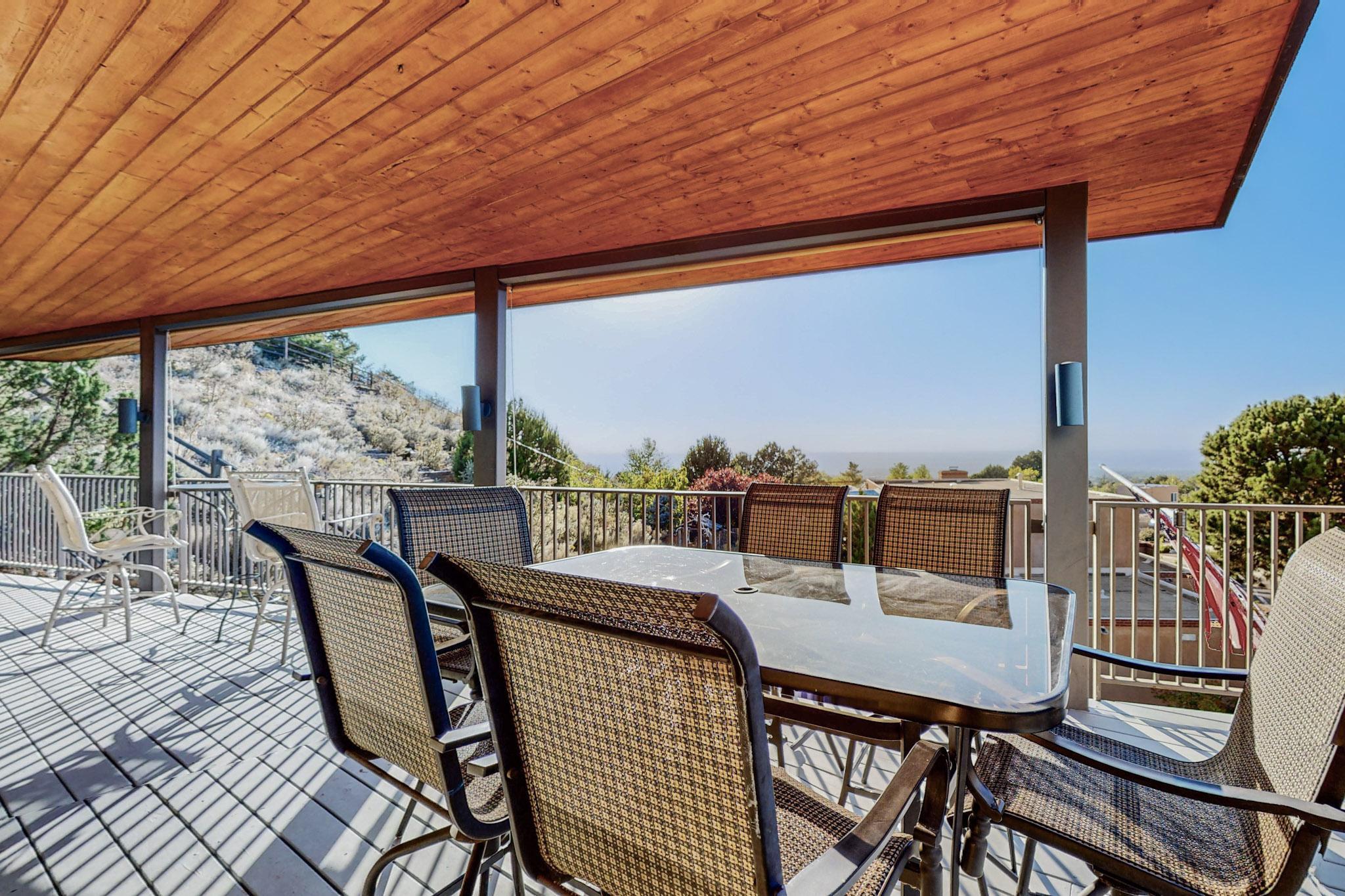 13432 SUNSET CANYON Drive NE