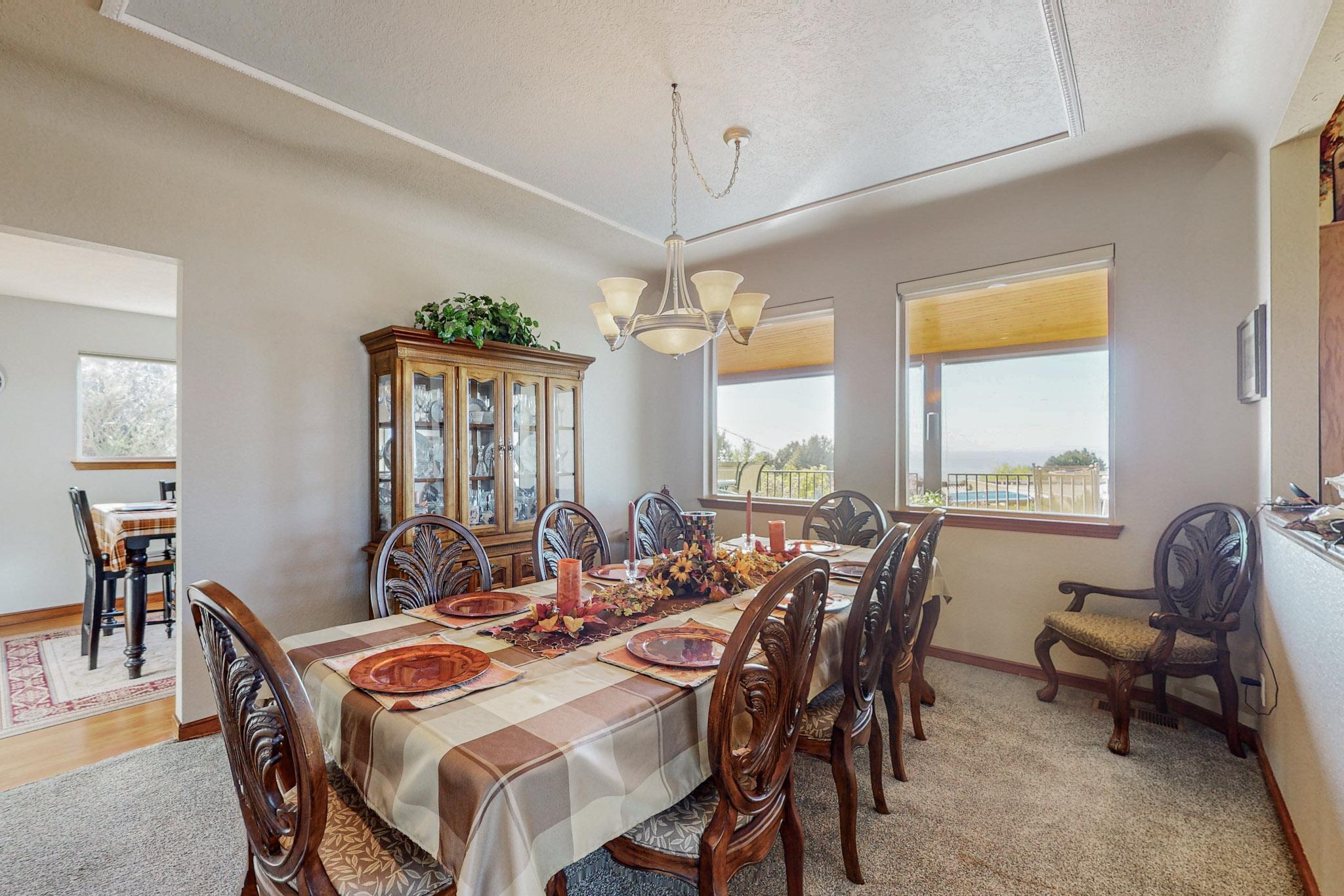 13432 SUNSET CANYON Drive NE