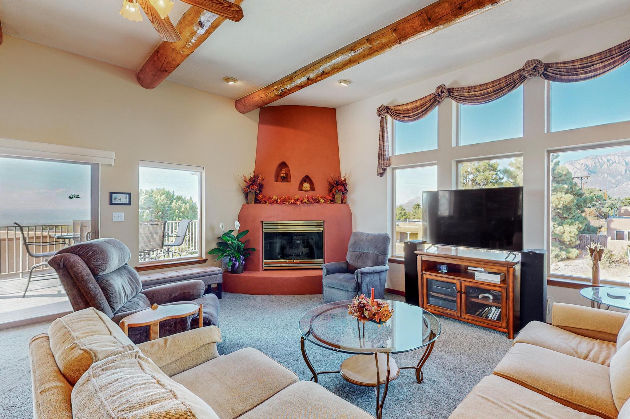 13432 SUNSET CANYON Drive NE
