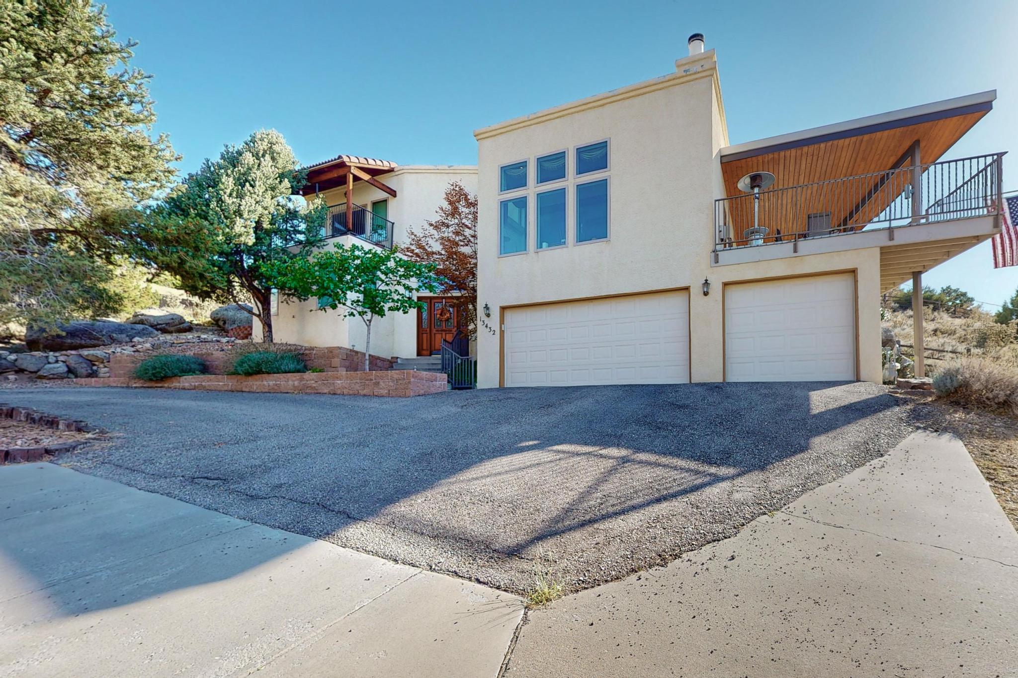 13432 SUNSET CANYON Drive NE