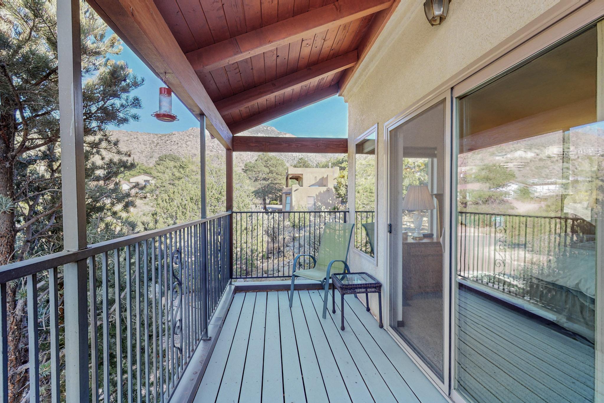 13432 SUNSET CANYON Drive NE
