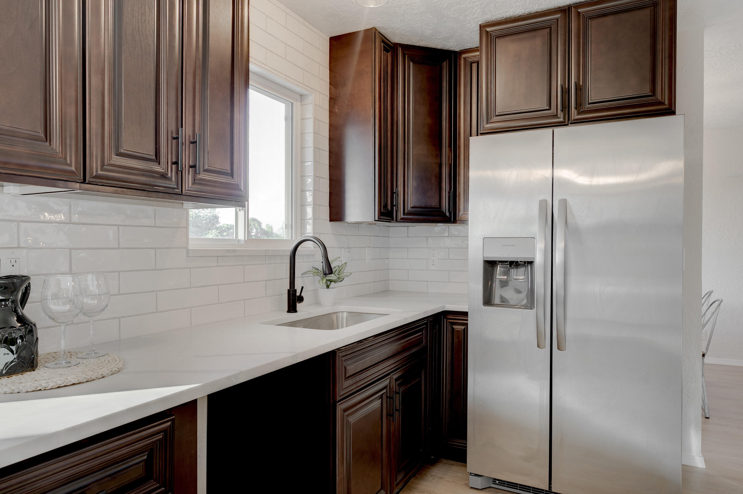 220 TARPON Avenue SE