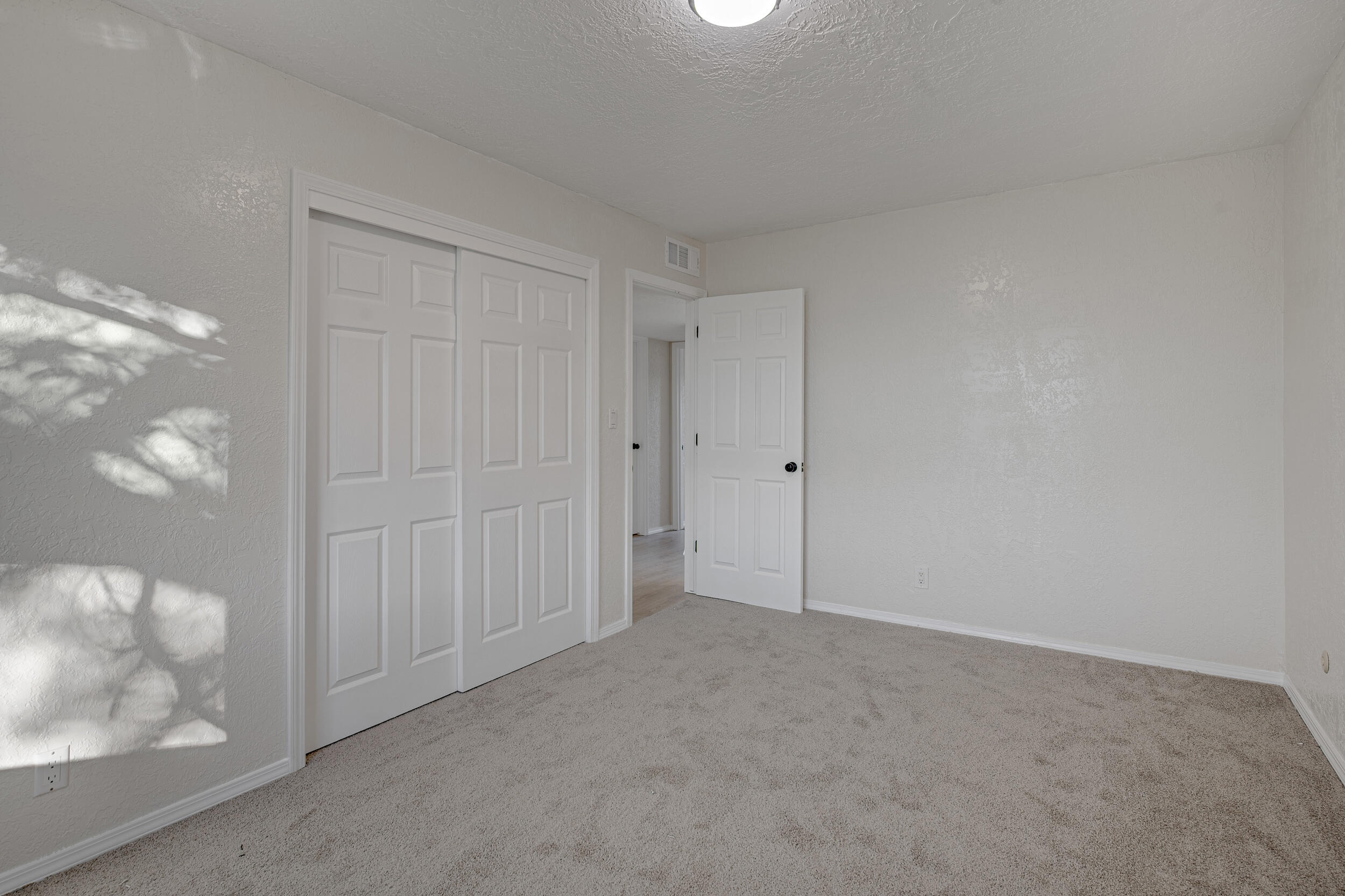 220 TARPON Avenue SE