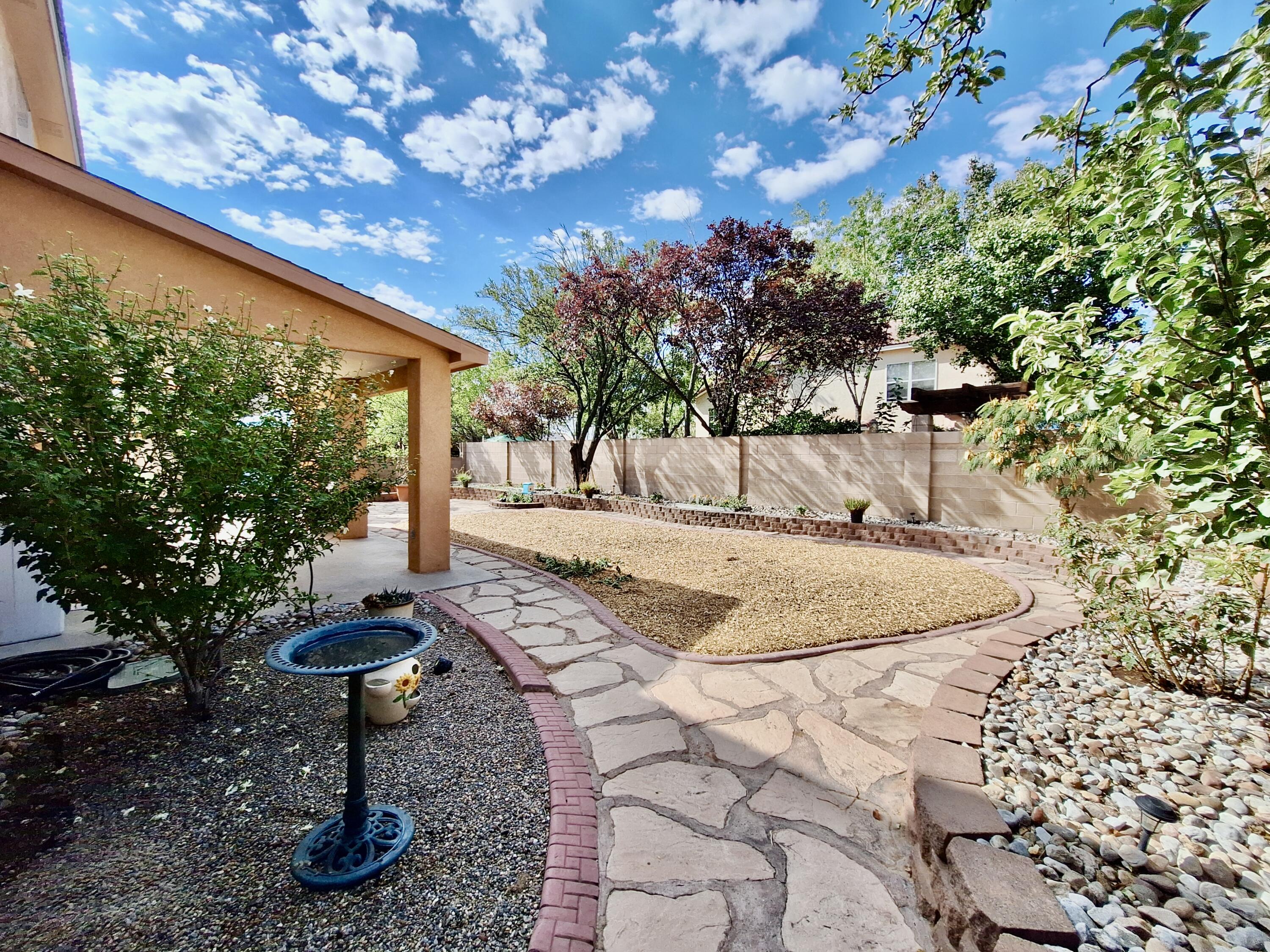 8101 RANCHO LUCIDO NW