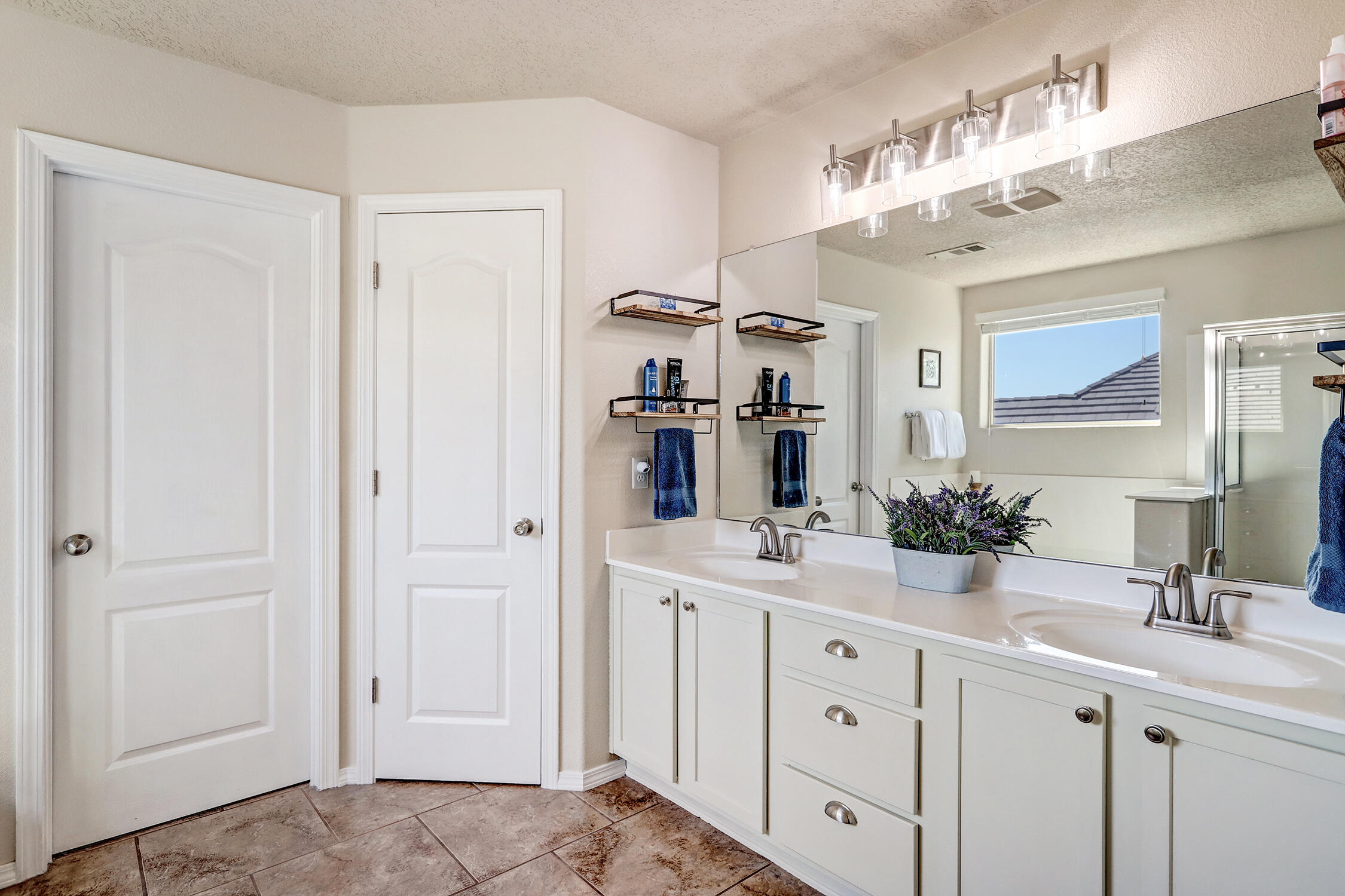 8409 Mesa Top Road NW