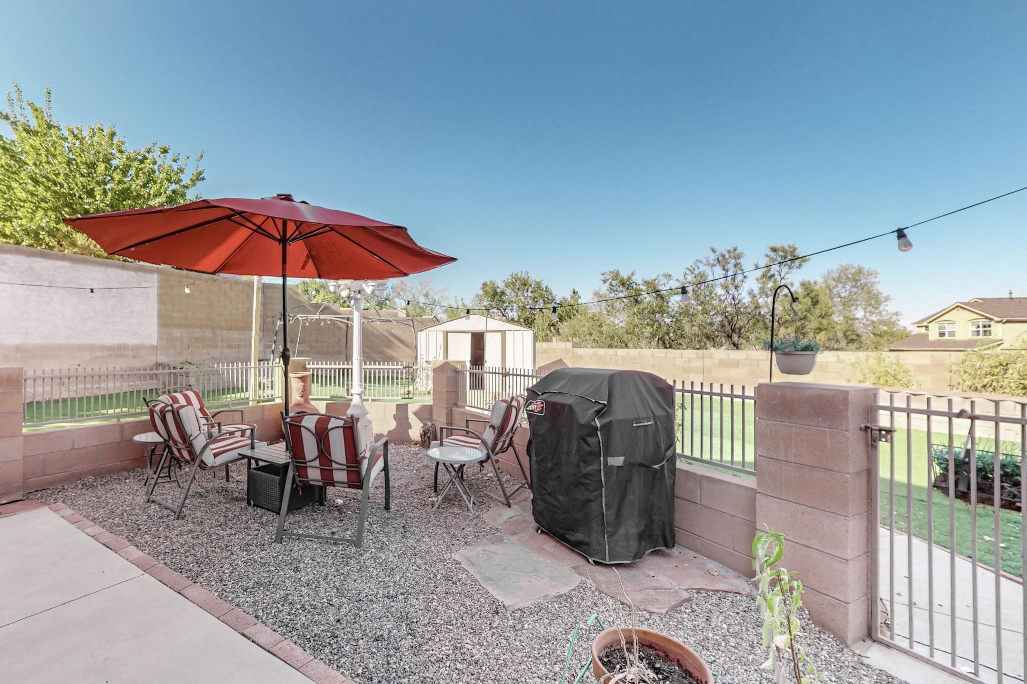 9936 SUNSHINE MESA Drive NW