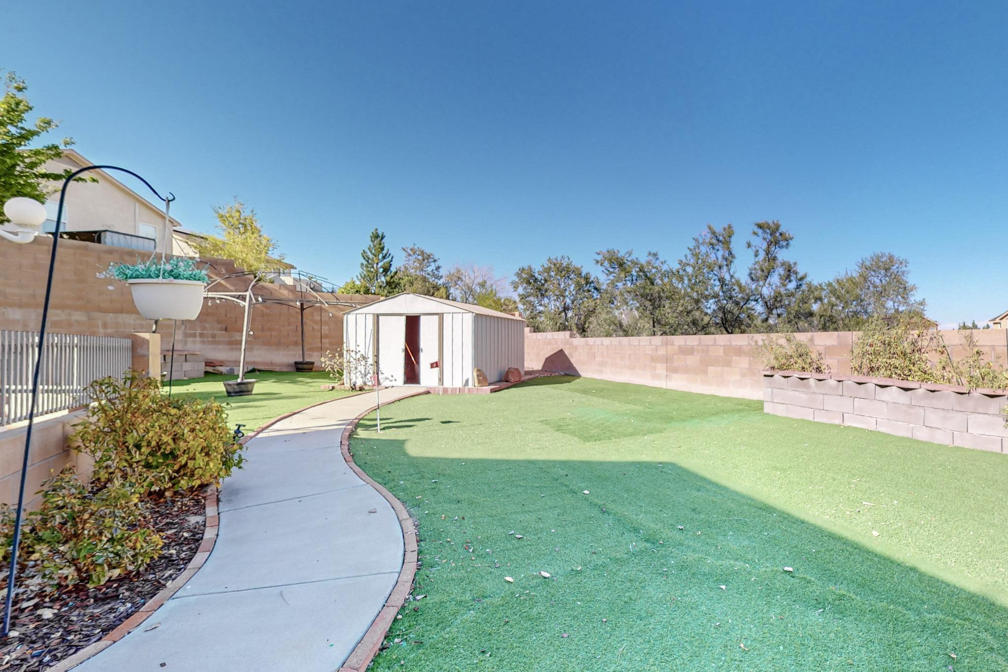 9936 SUNSHINE MESA Drive NW