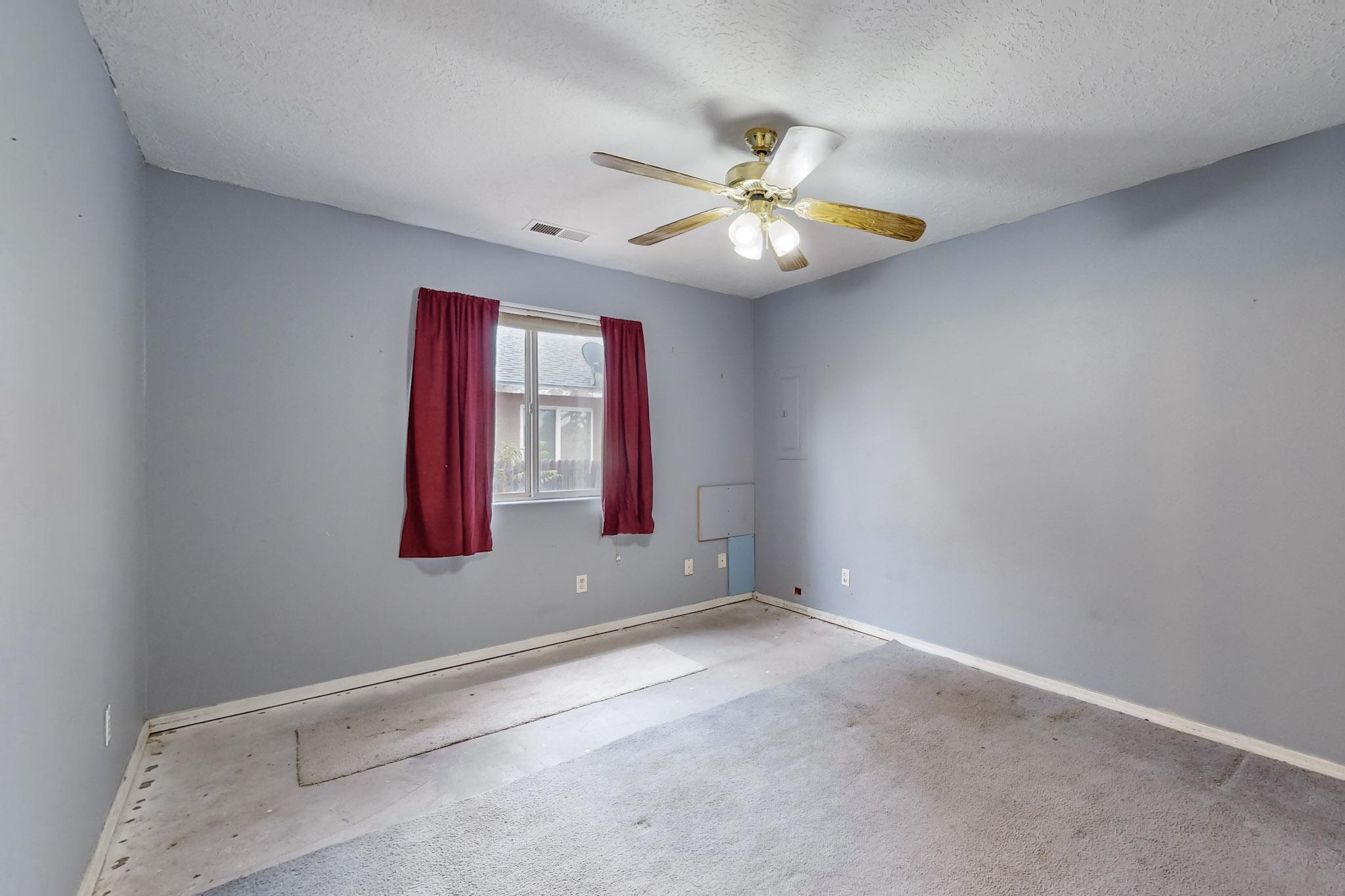 604 W SANTA FE Avenue