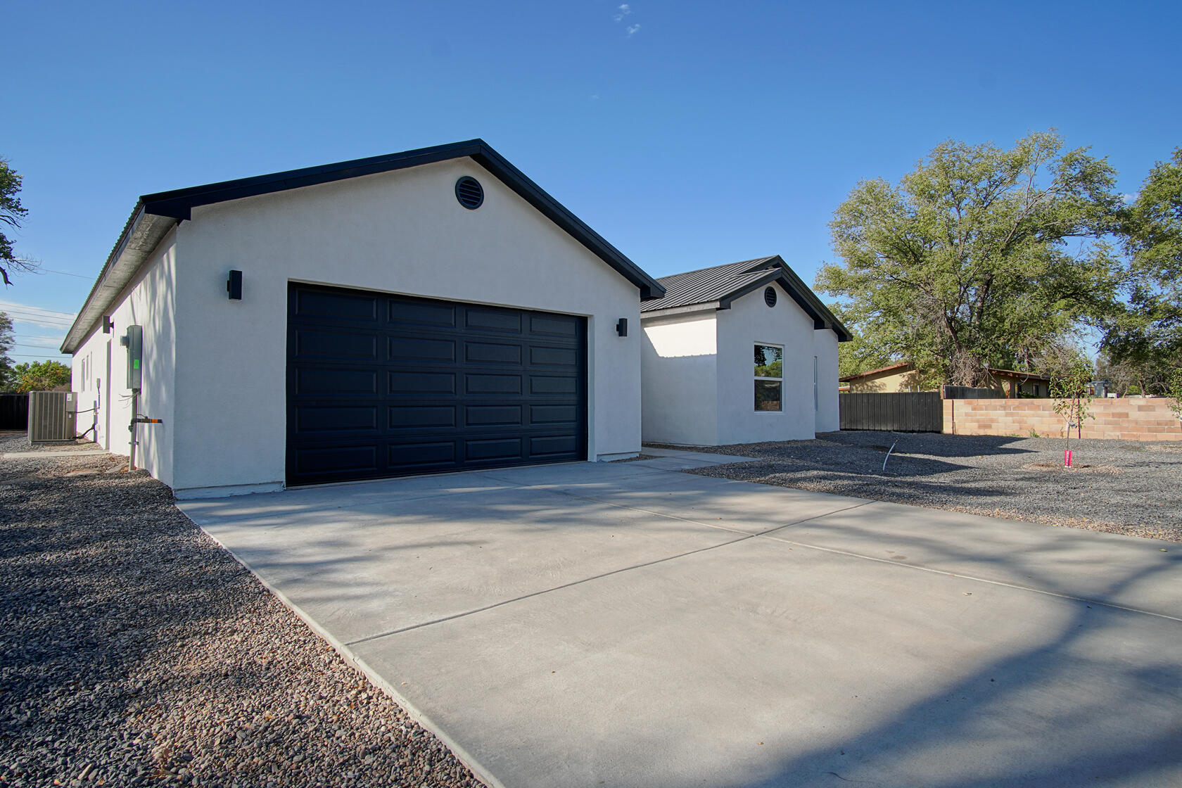 2200 CELESTE Road SW
