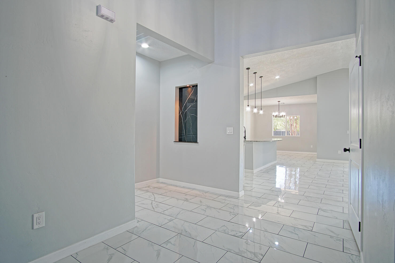 2200 CELESTE Road SW