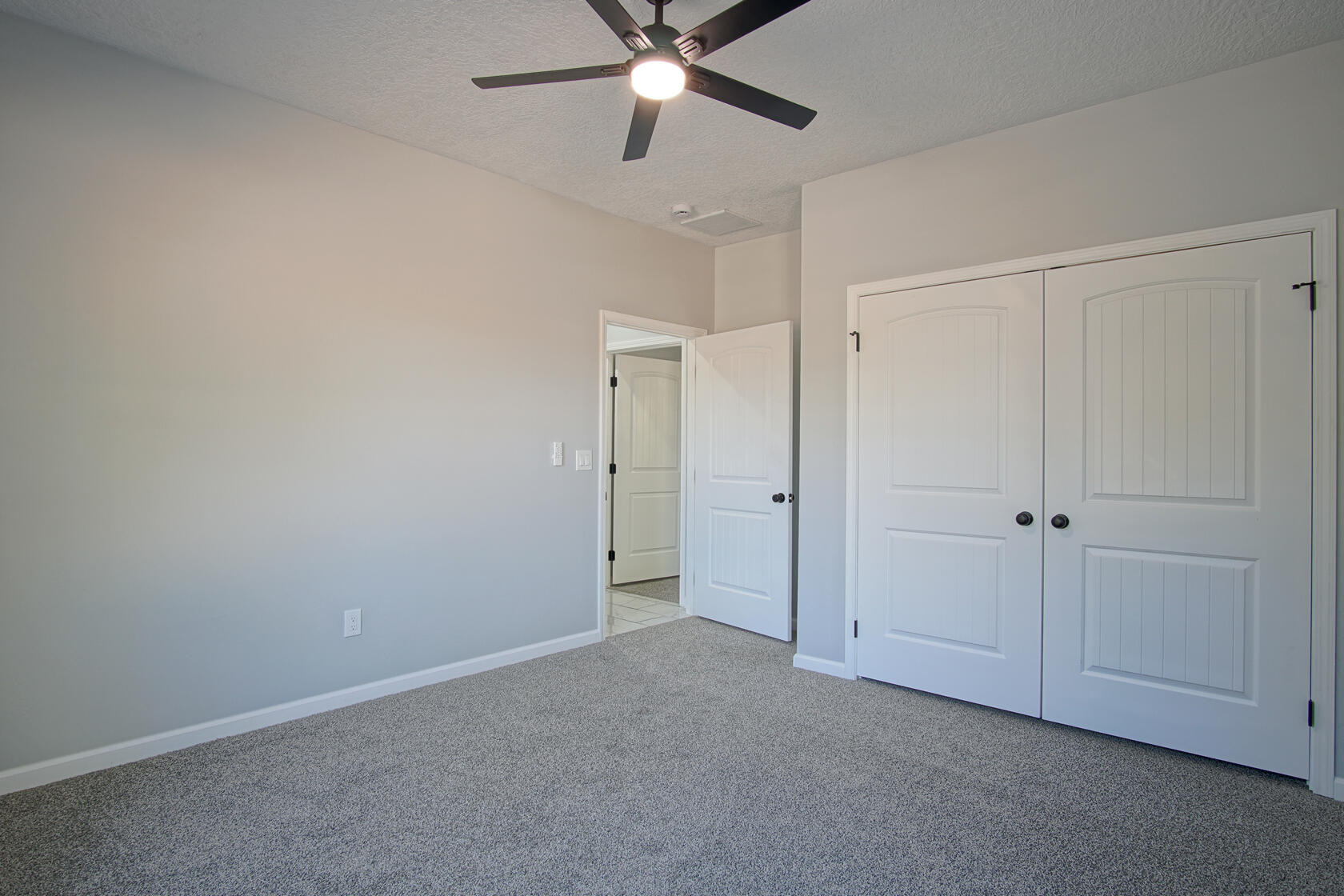 2200 CELESTE Road SW