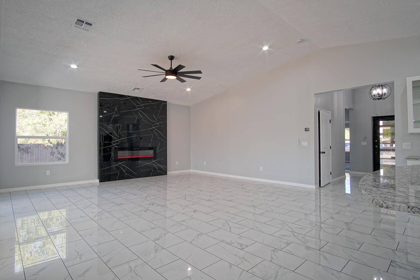 2200 CELESTE Road SW