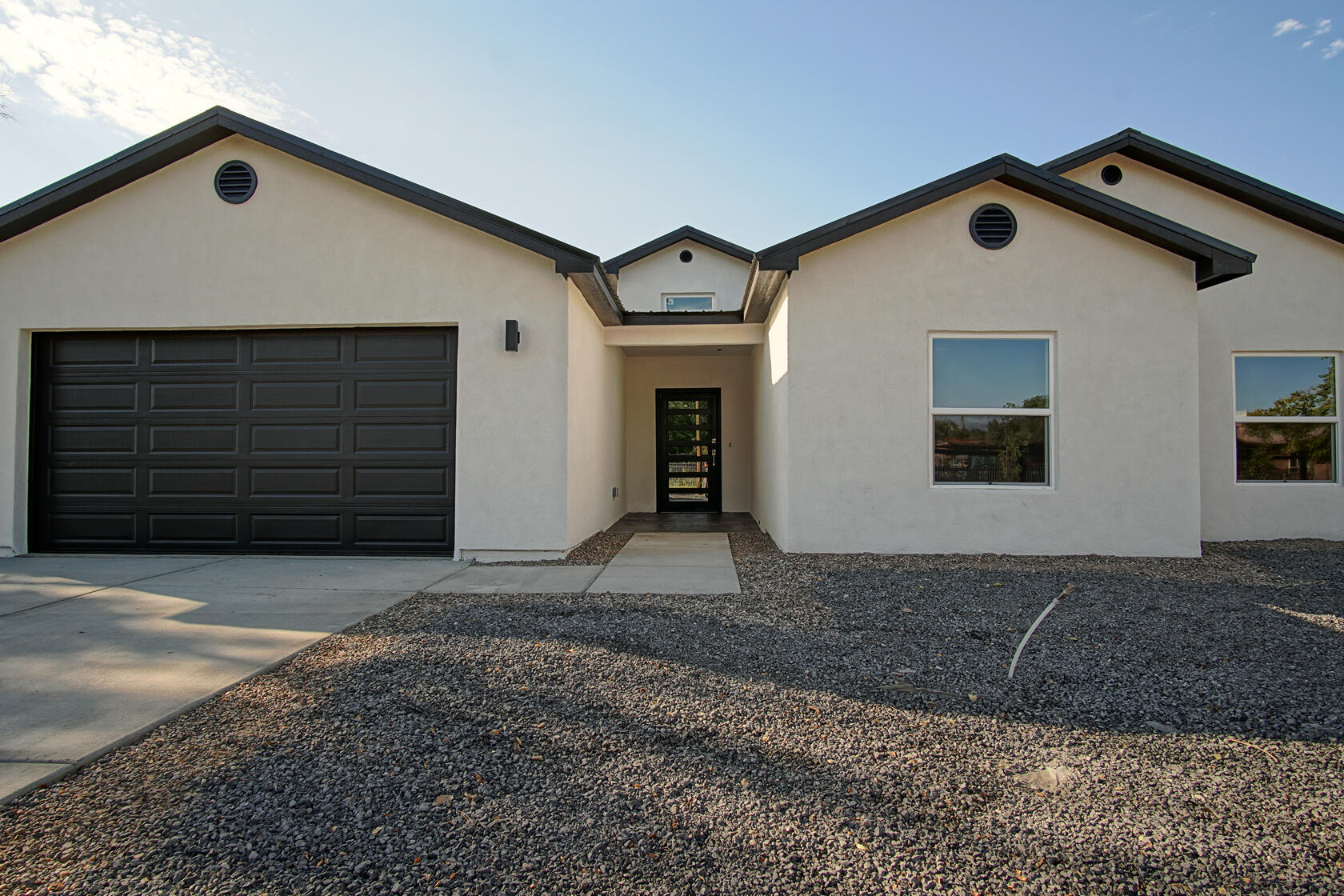 2200 CELESTE Road SW