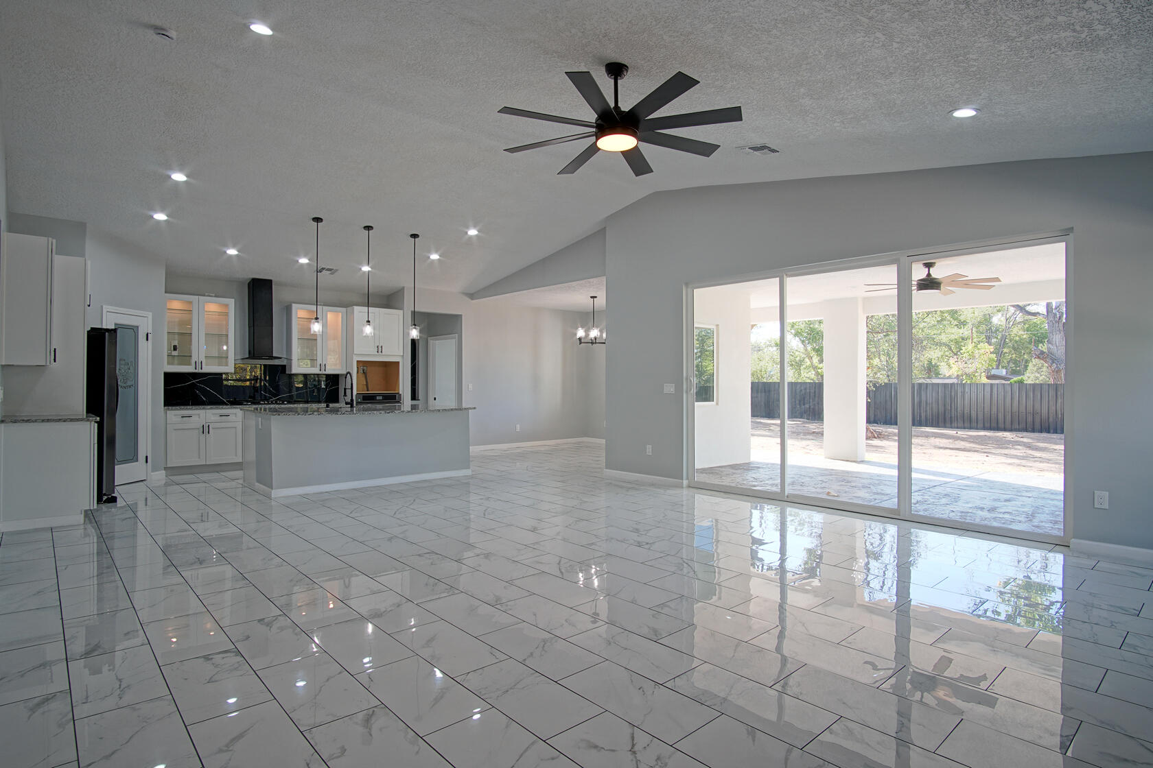 2200 CELESTE Road SW