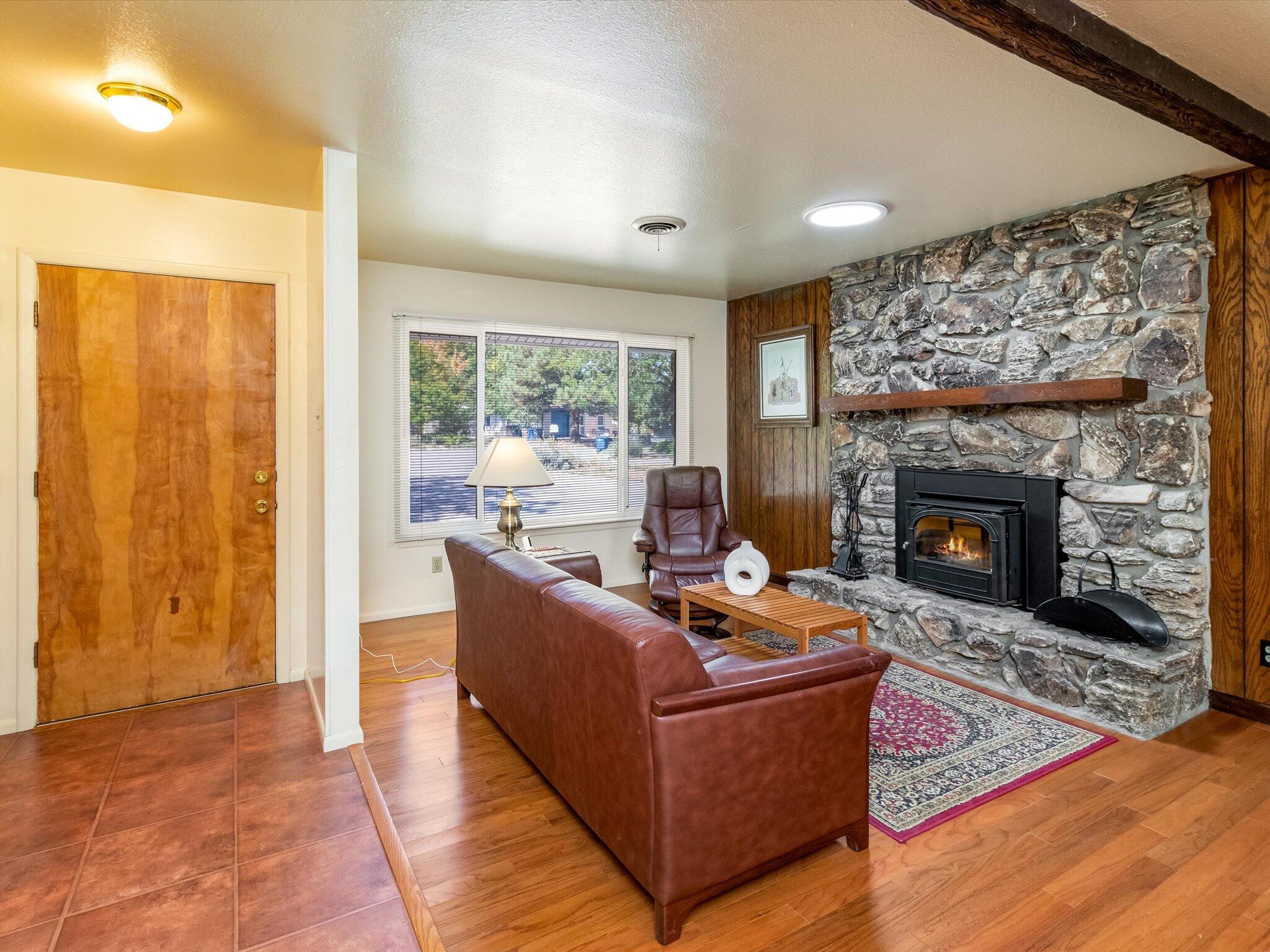 90 Mimbres Drive