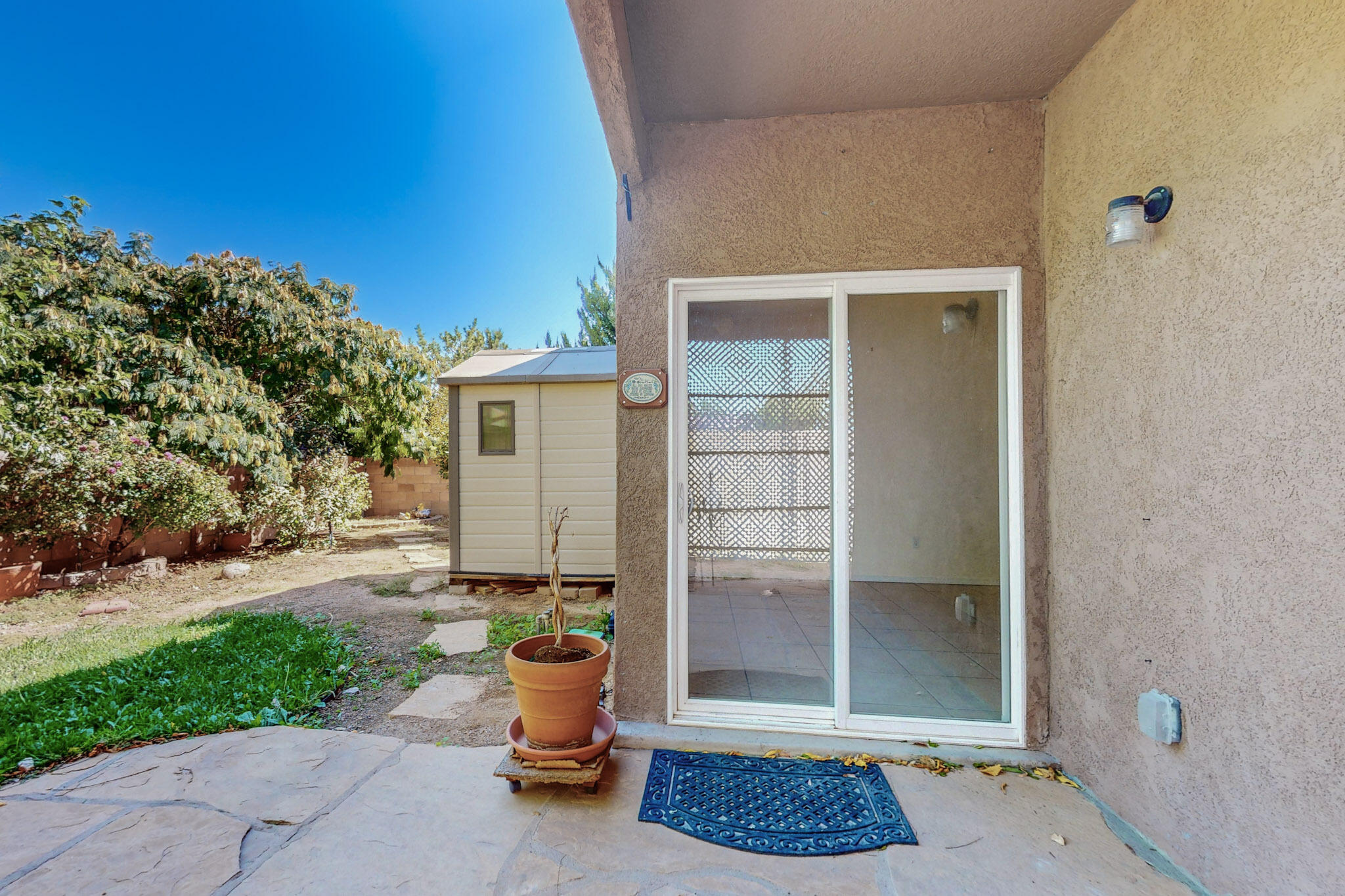 7301 HEARTHSTONE Road NW