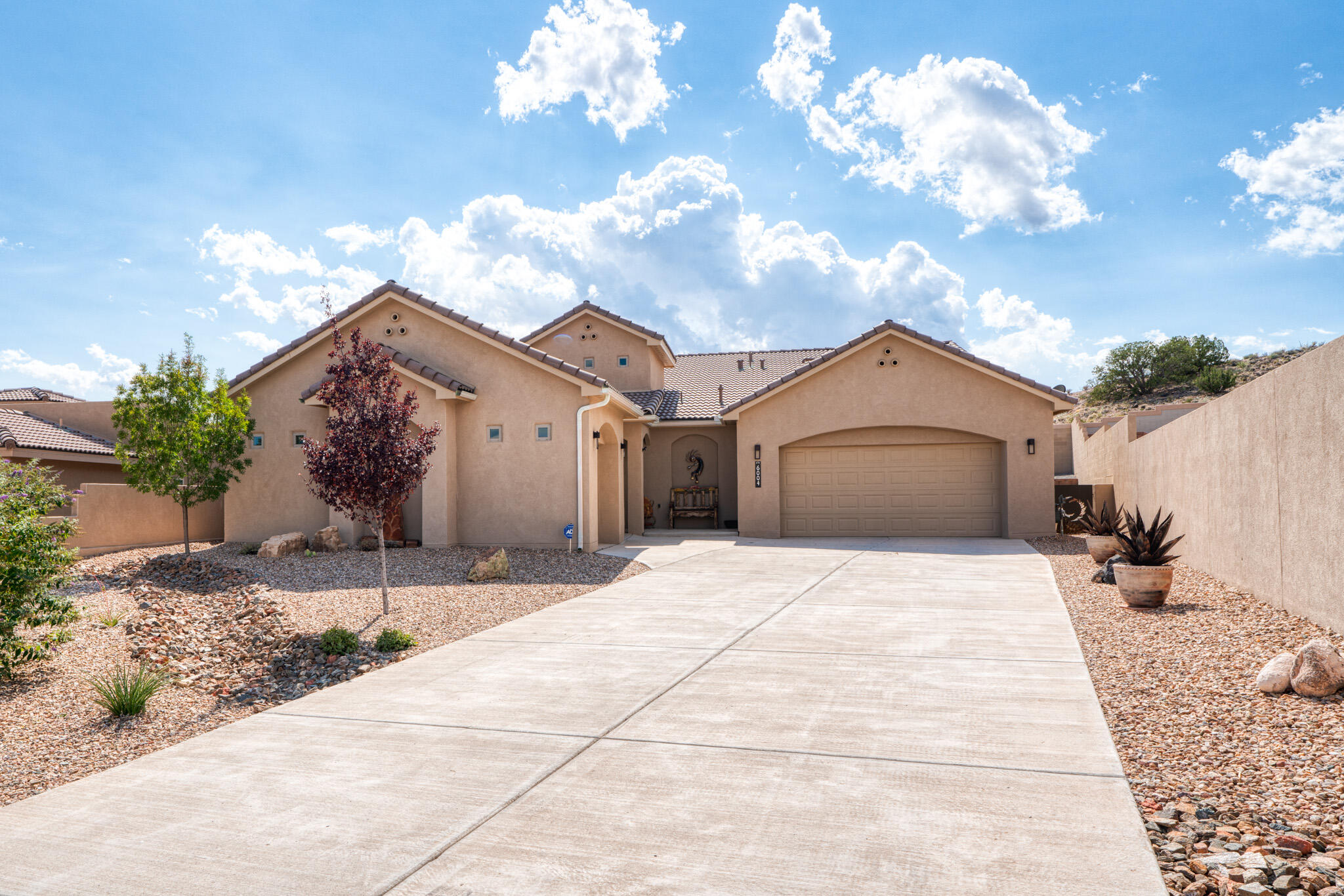 6004 Redondo Sierra Vista NE NE