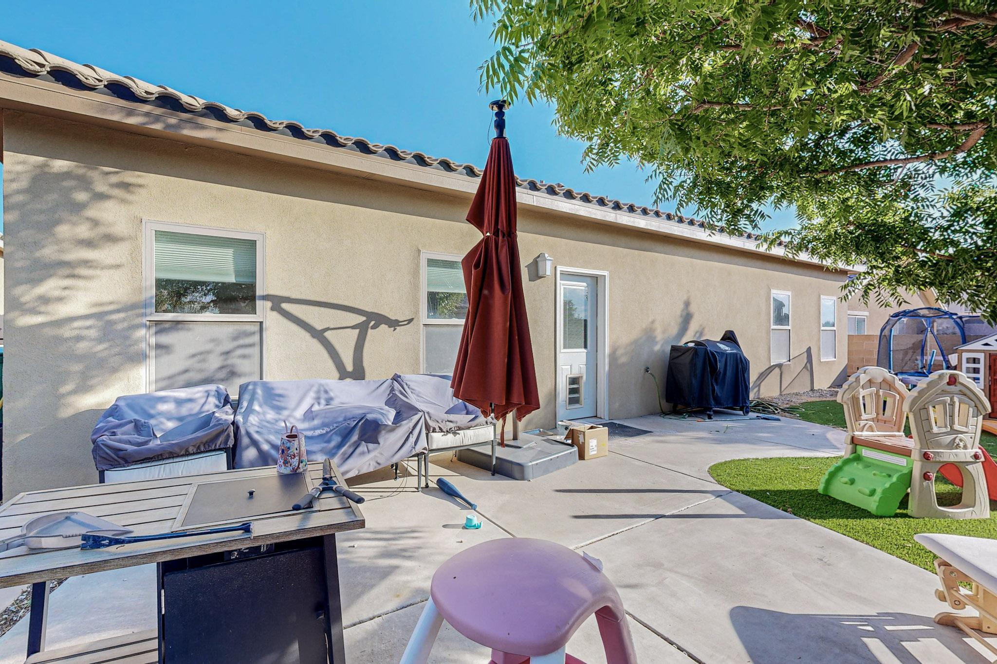 2725 Walsh Loop SE