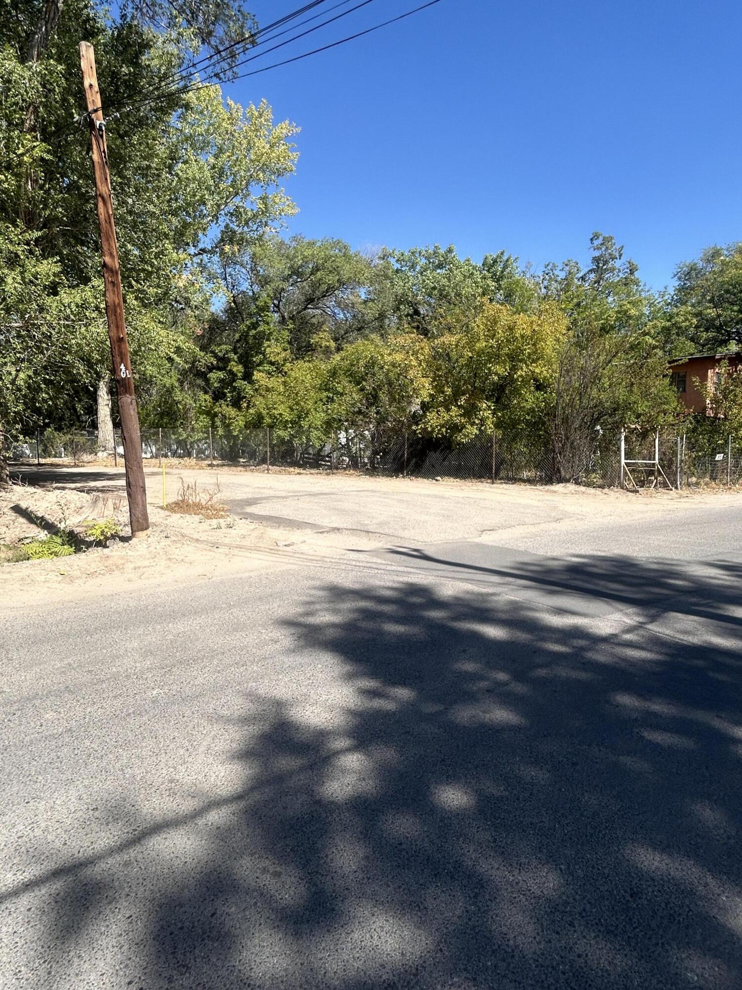 835 Armijo Road SW