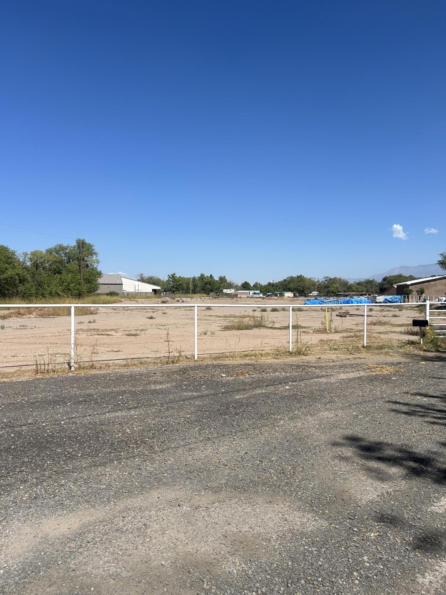 835 Armijo Road SW