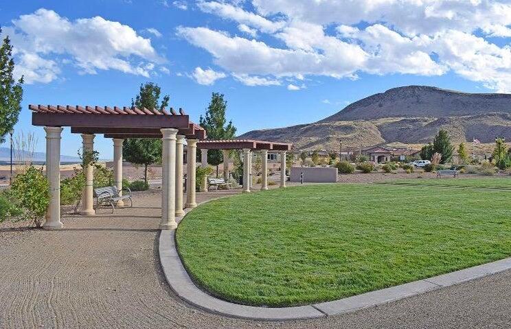 370 ZUNI RIVER Circle SW