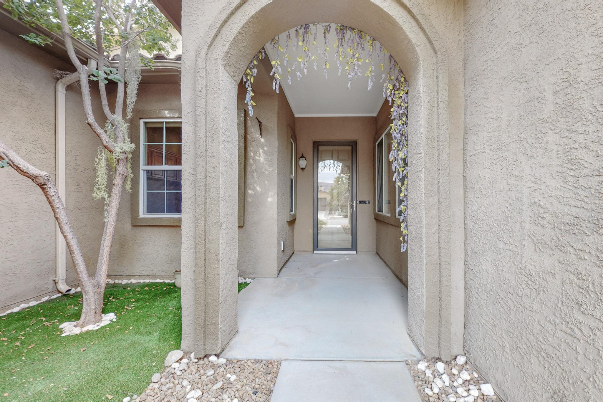 370 ZUNI RIVER Circle SW