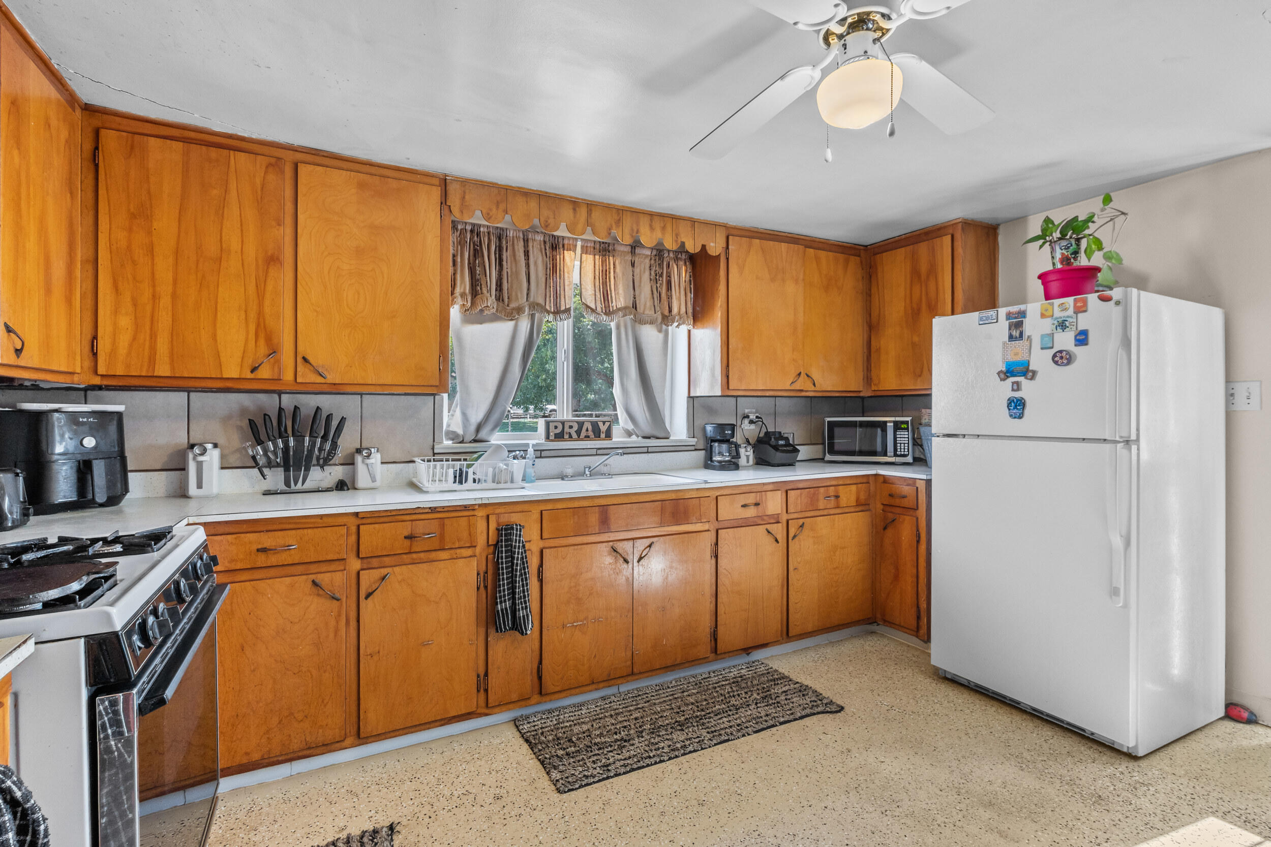 94 JARAMILLO Road
