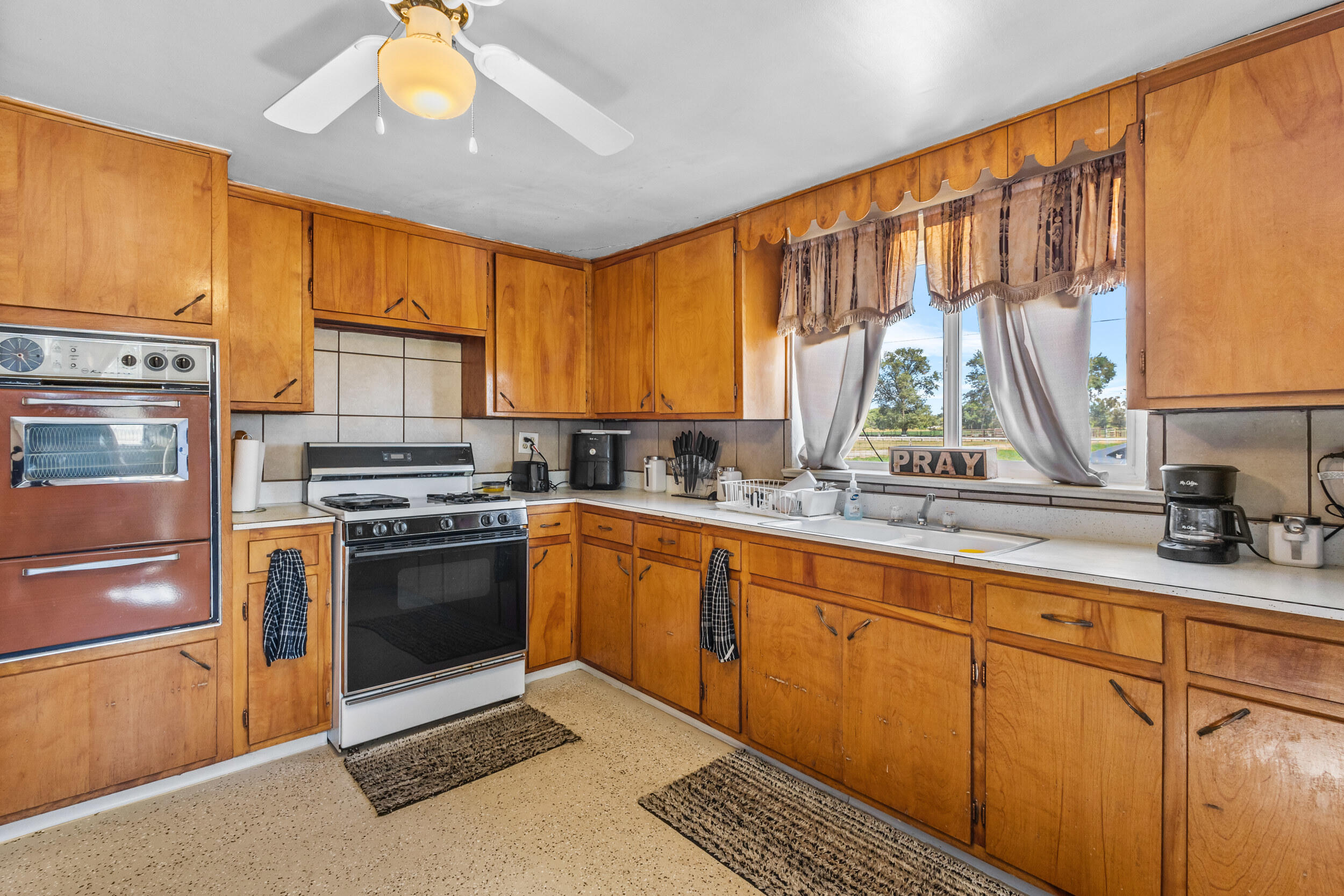 94 JARAMILLO Road