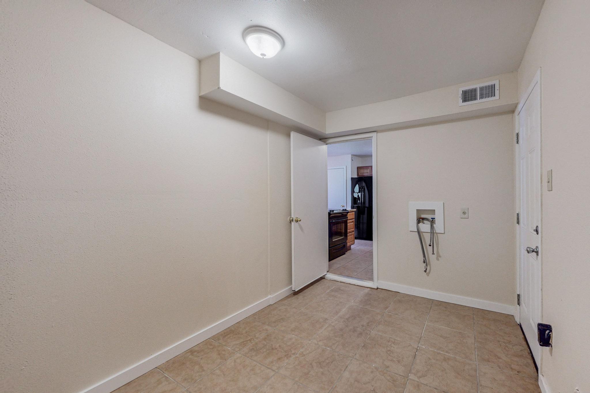 1809 CORTE ELICIA SW