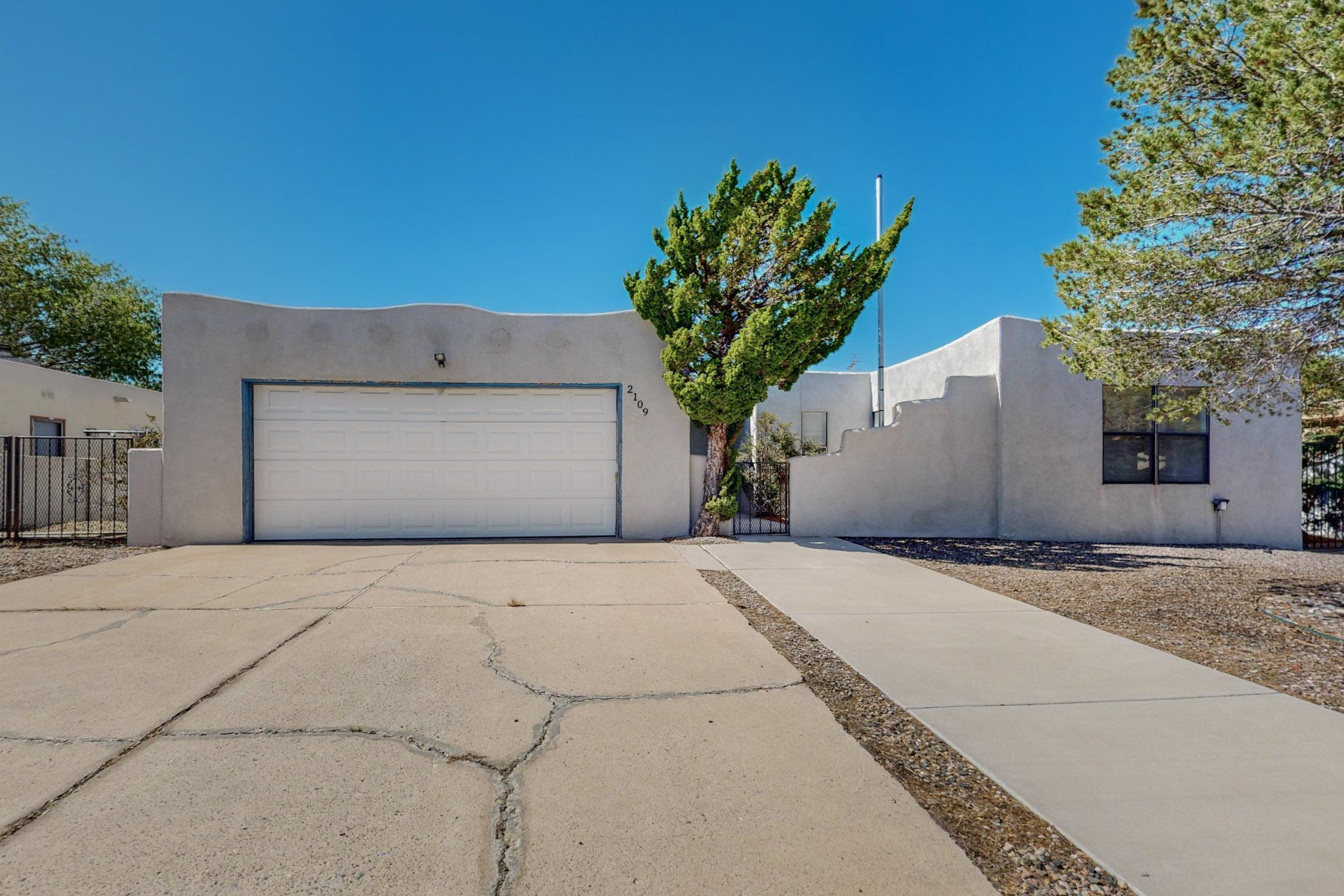 2109 FATHER SKY Street NE