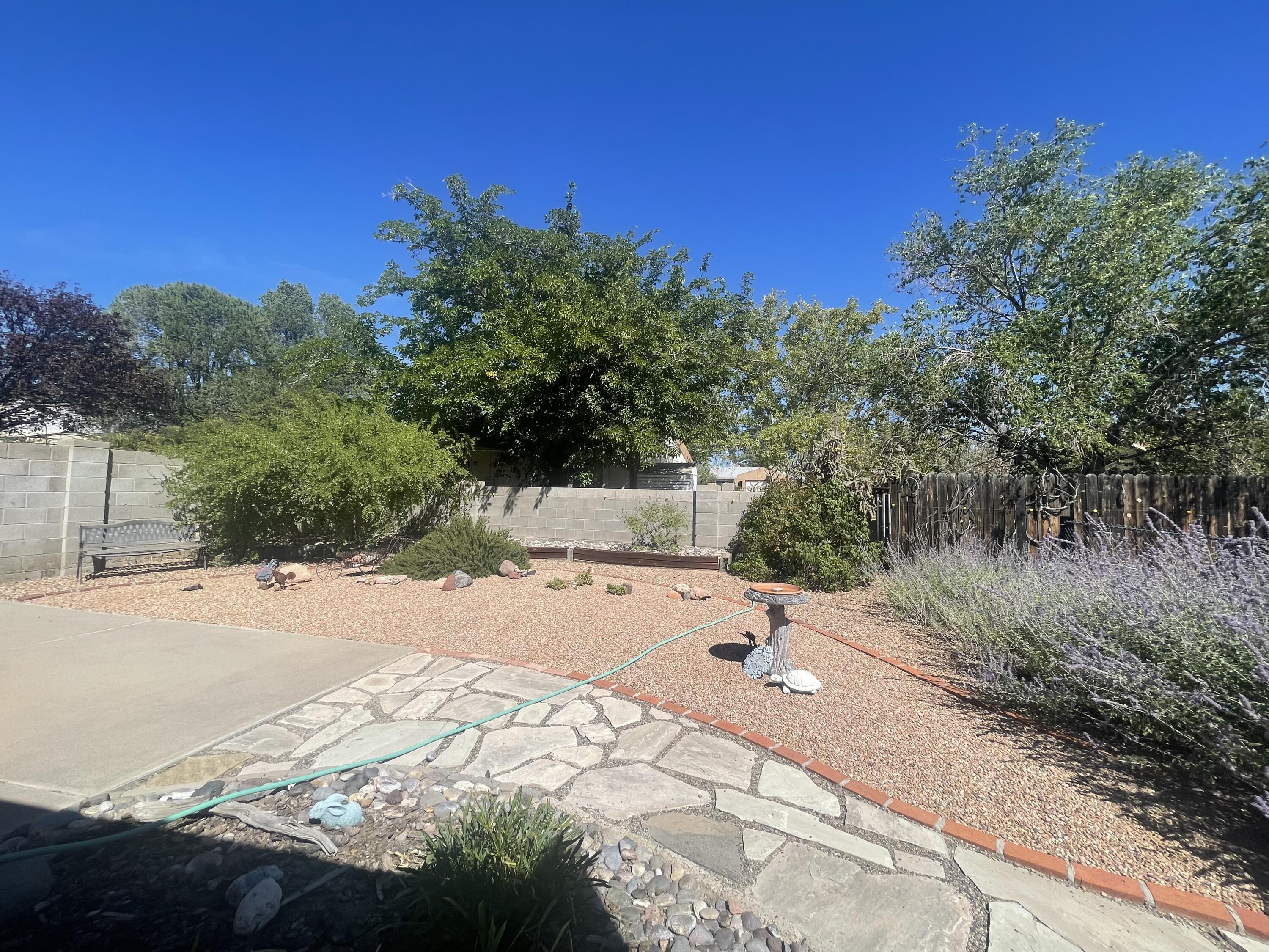600 Stallion Road SE