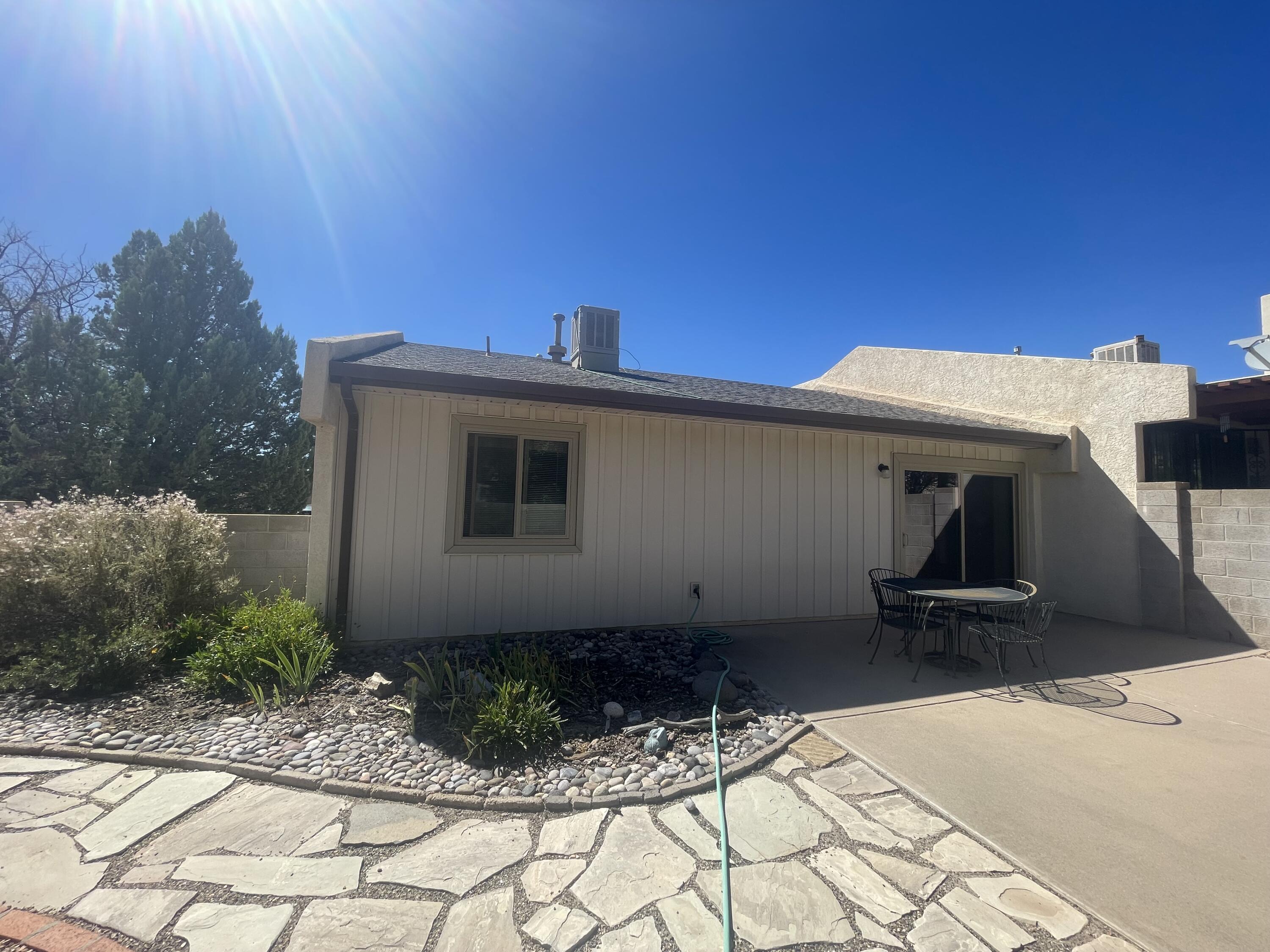 600 Stallion Road SE