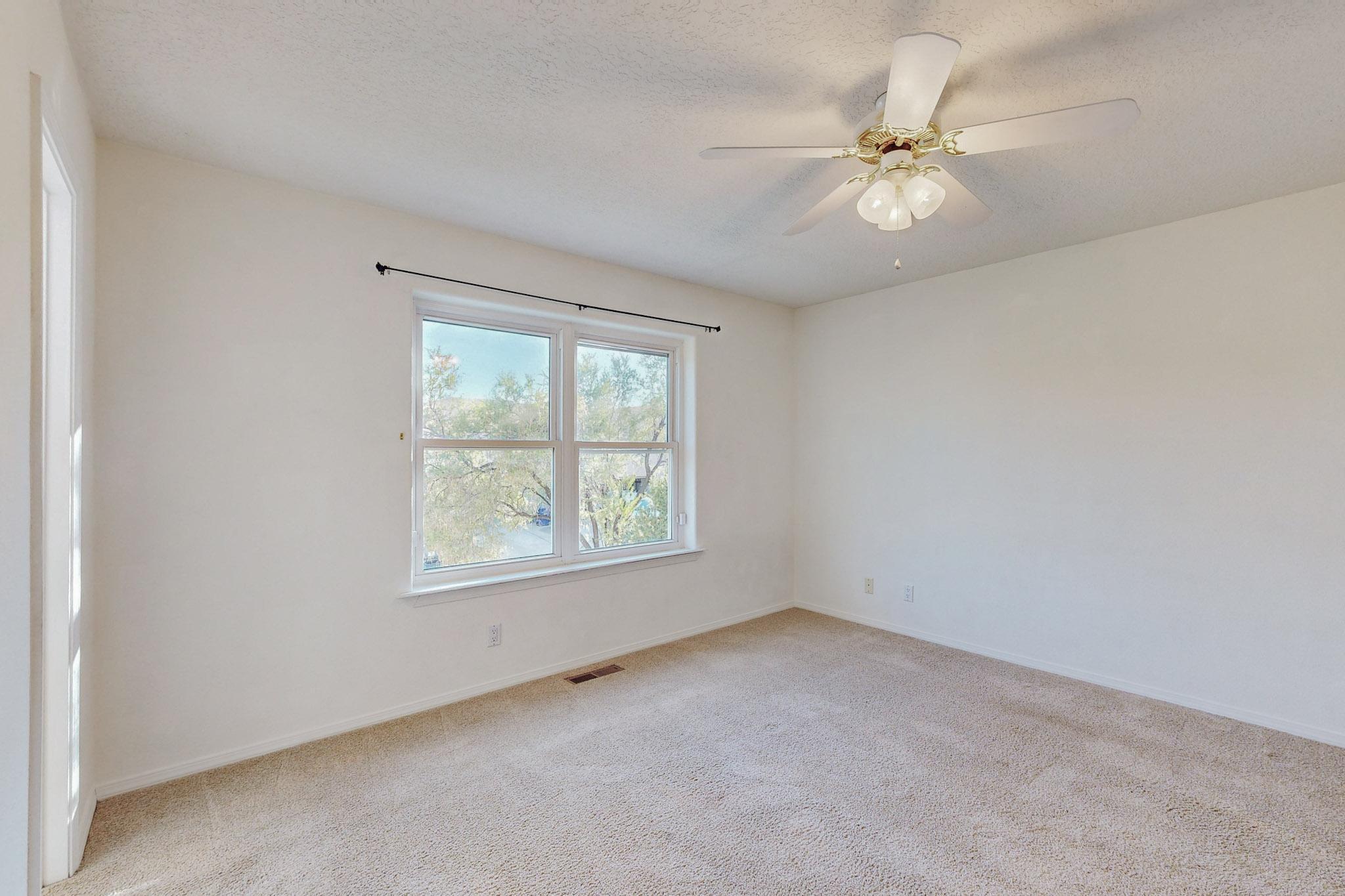 5223 Chris Court NW