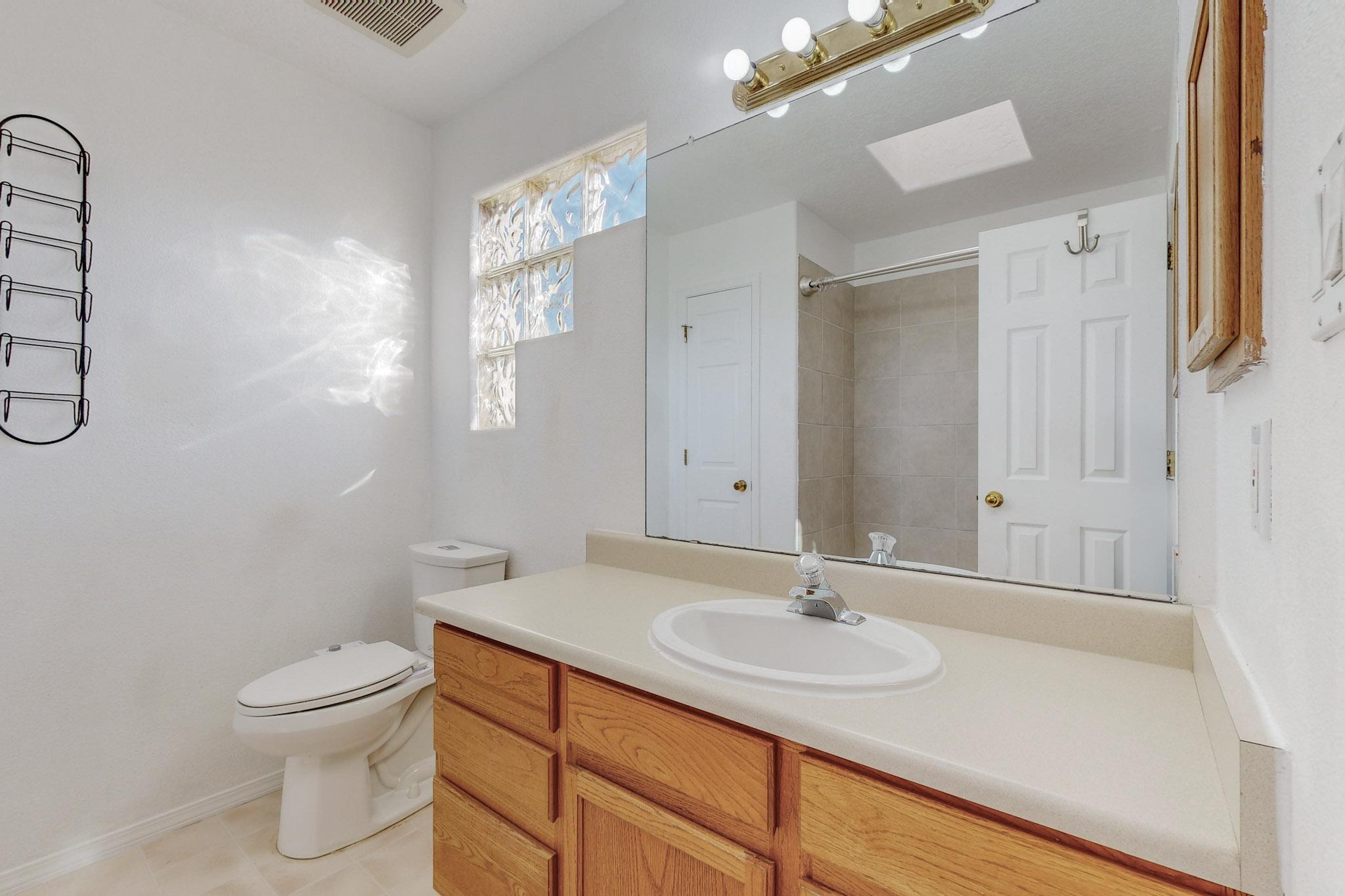 5223 Chris Court NW