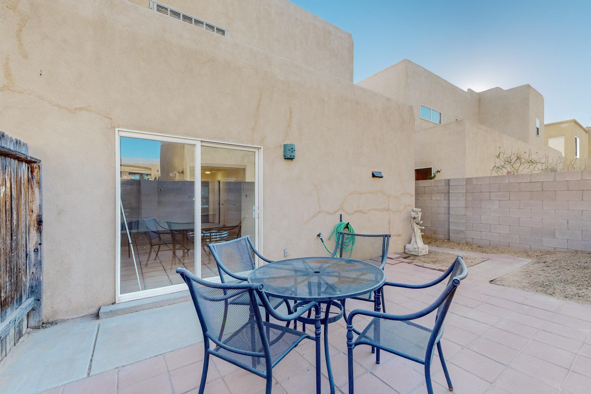 5223 Chris Court NW