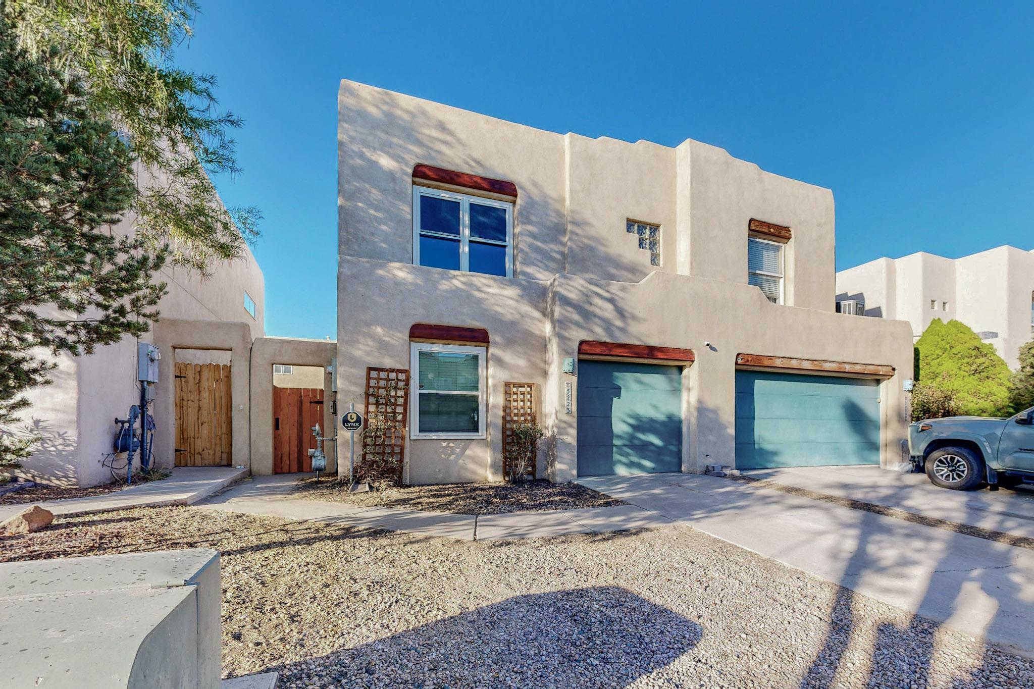 5223 Chris Court NW