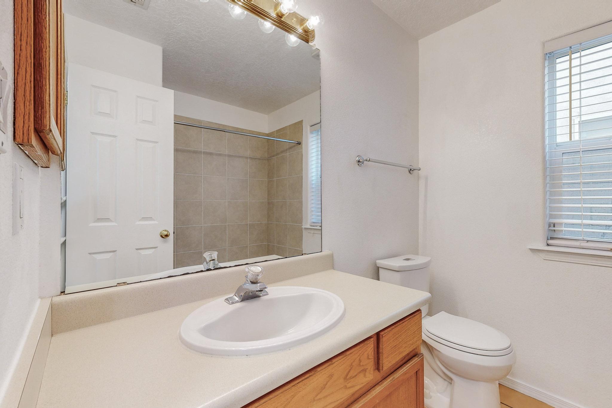5223 Chris Court NW