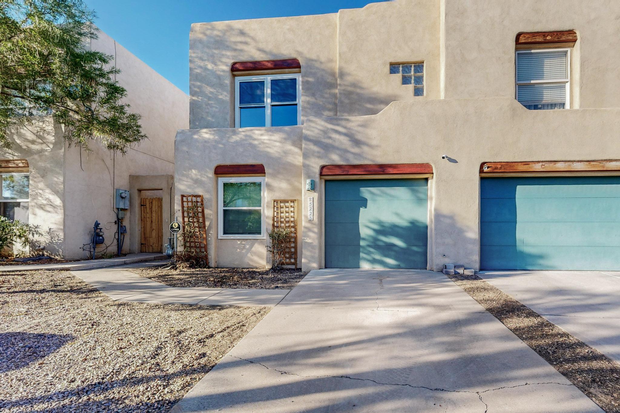 5223 Chris Court NW