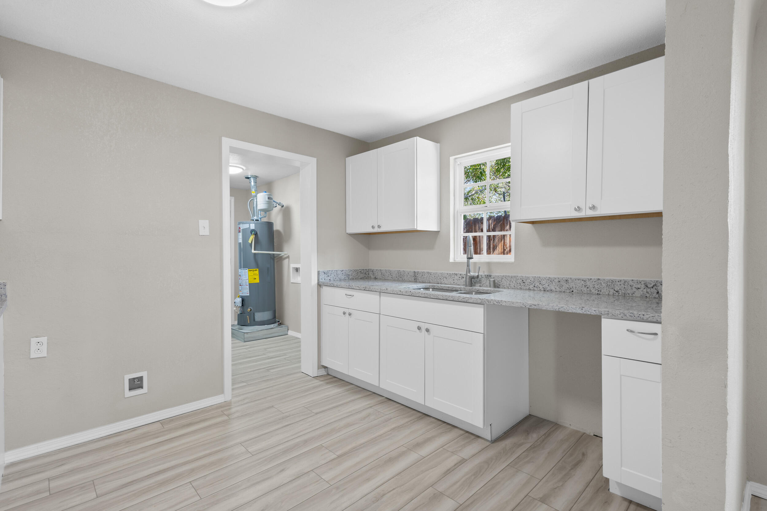 407 PROSPECT Avenue NW