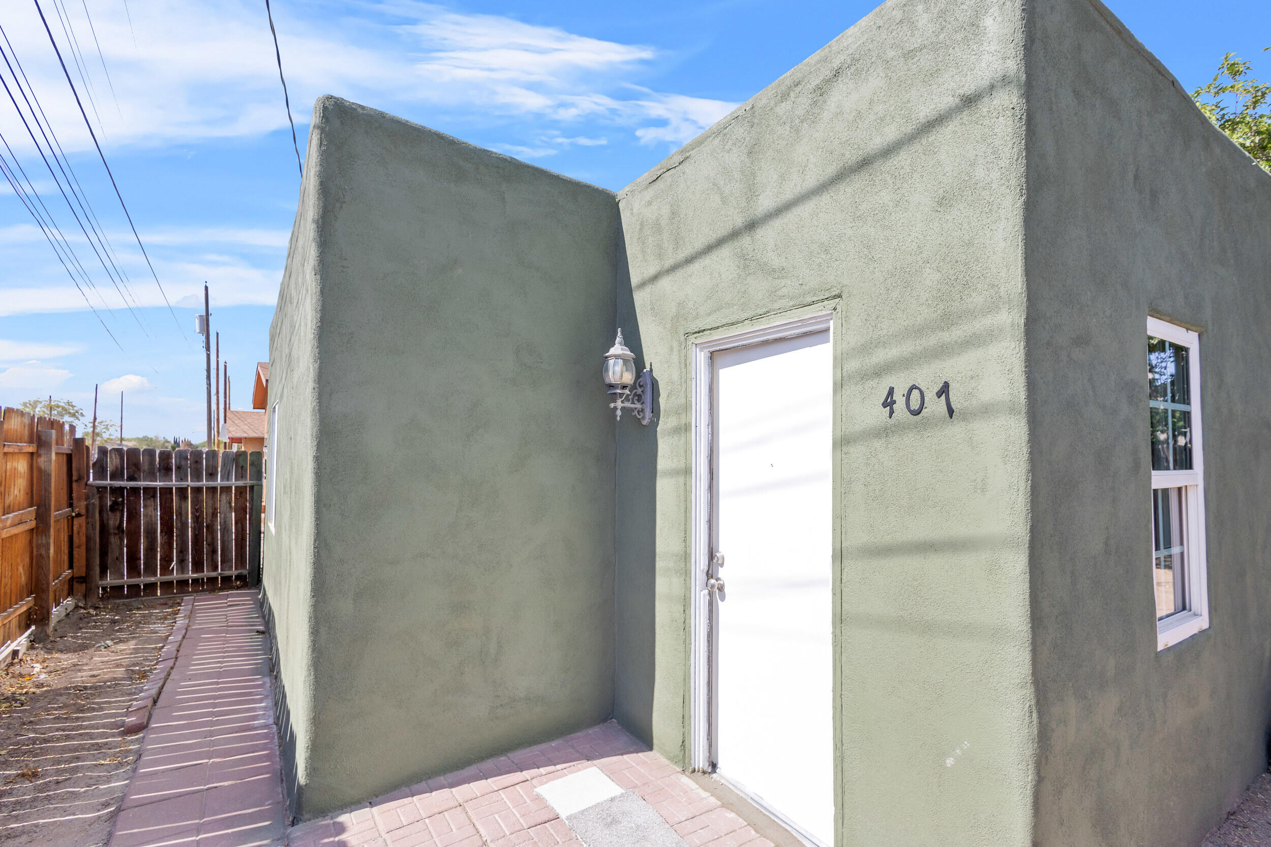 407 PROSPECT Avenue NW