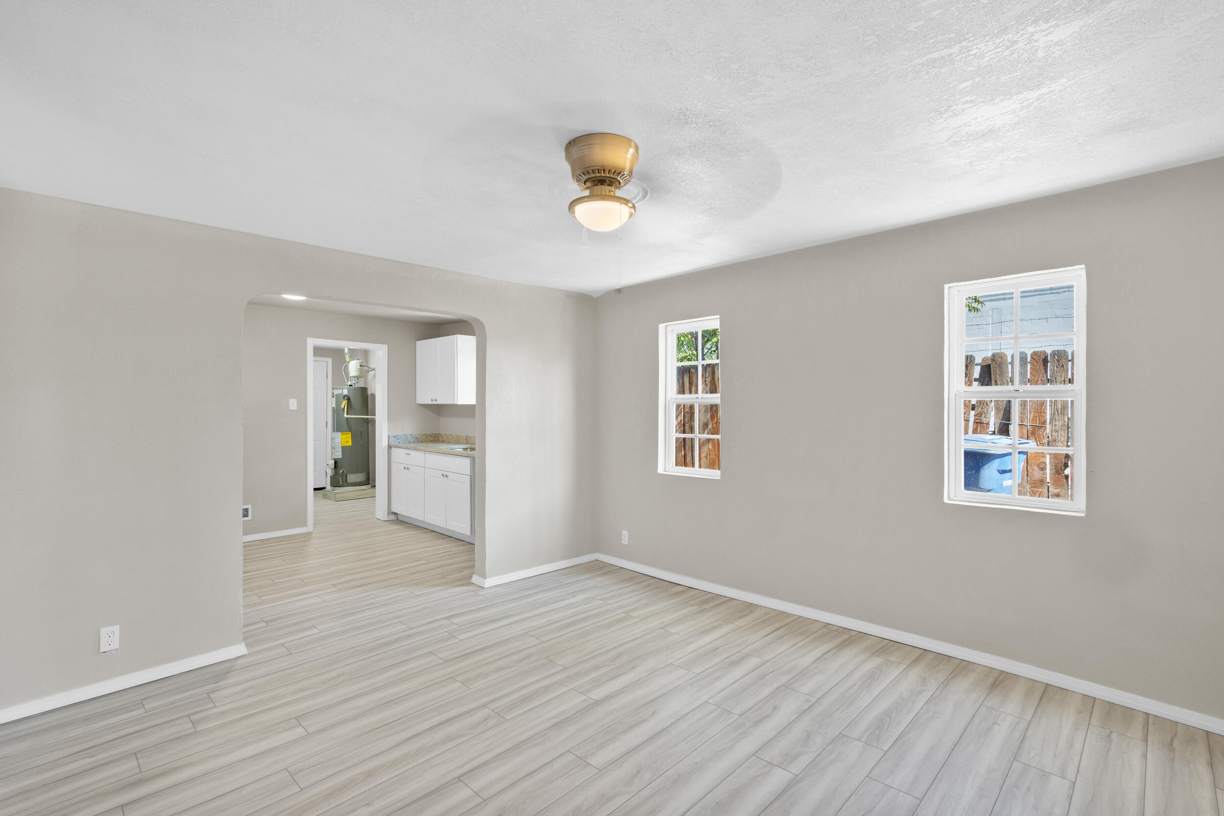 407 PROSPECT Avenue NW