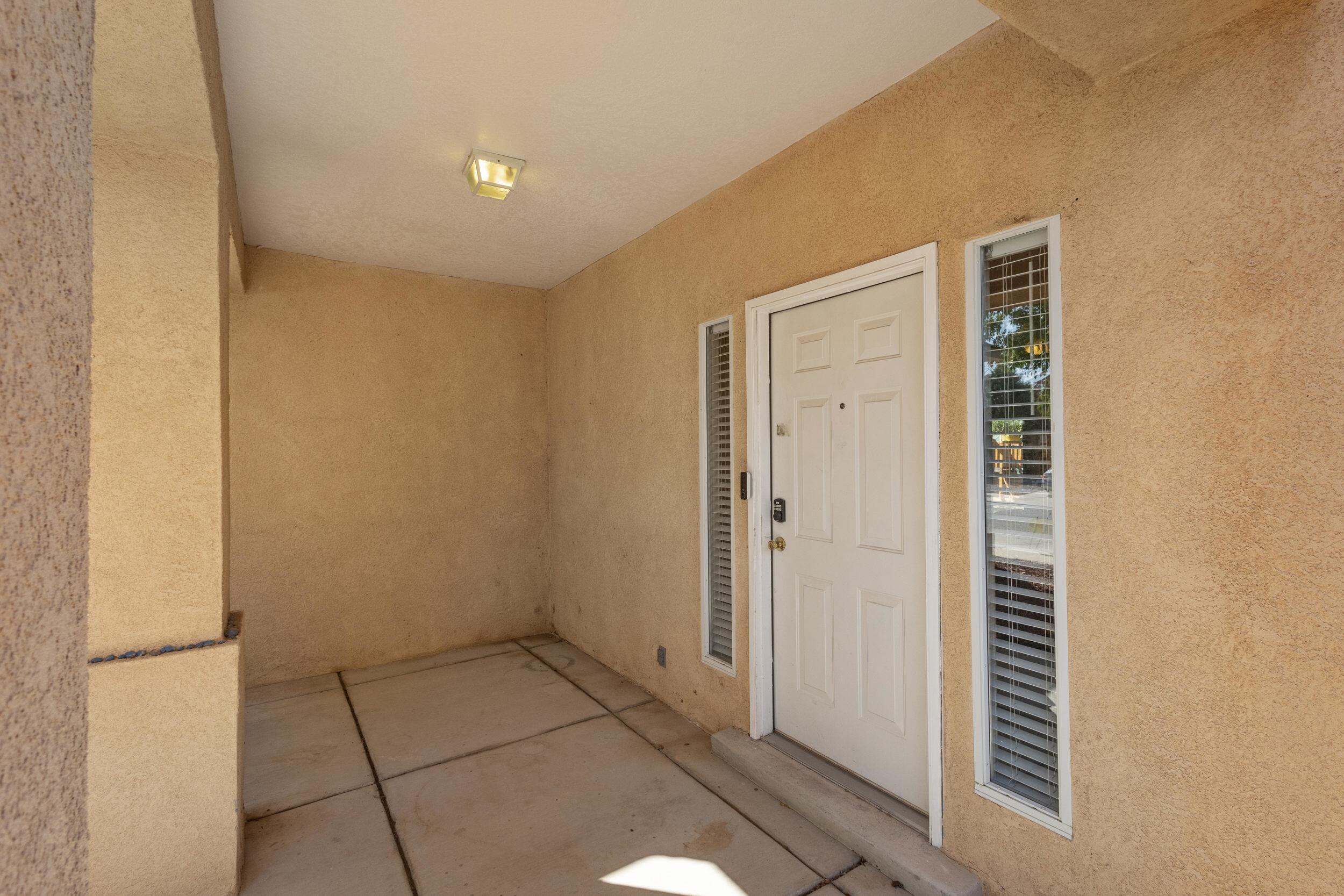 1079 AVENIDA ESPLENDIDA NW