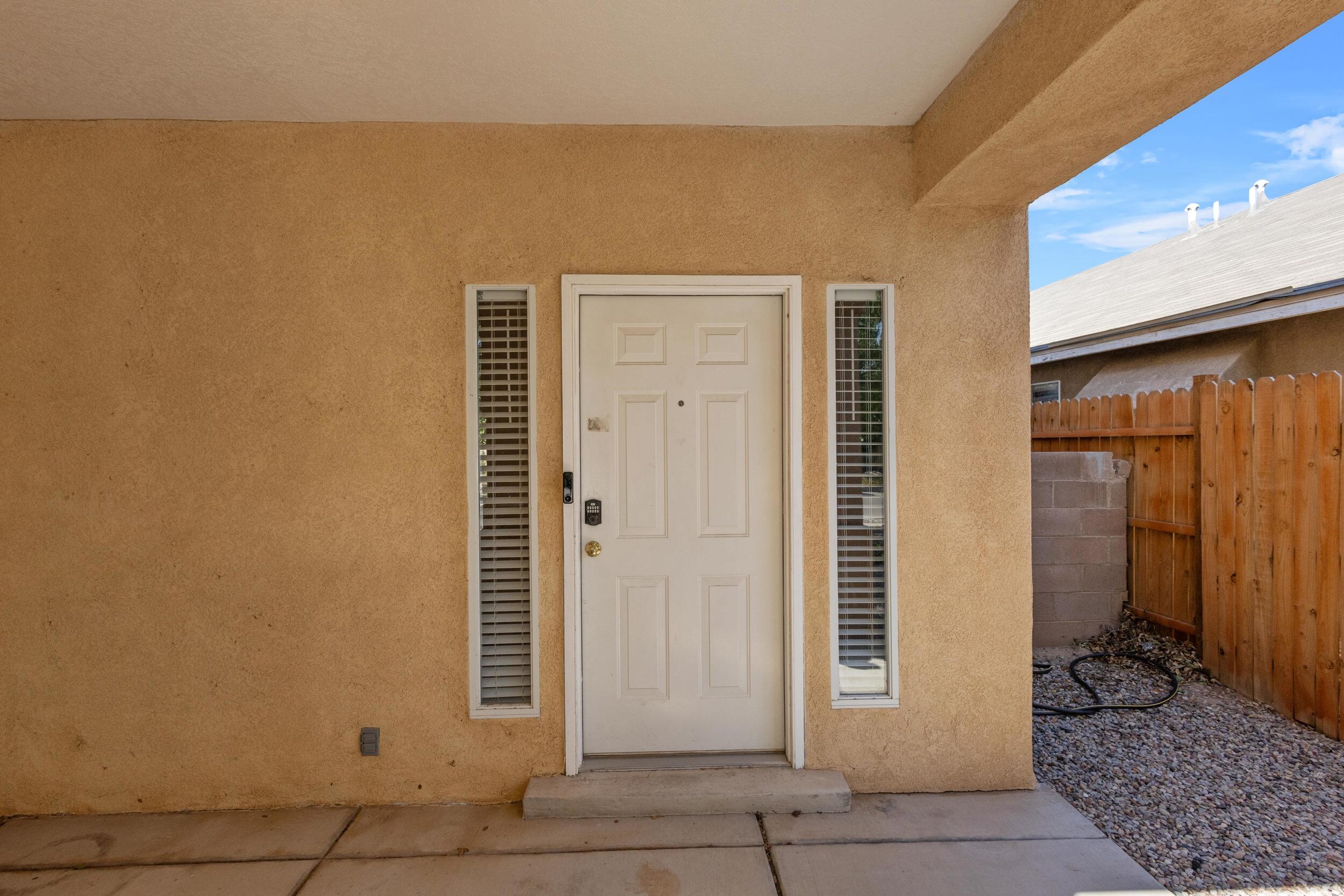 1079 AVENIDA ESPLENDIDA NW