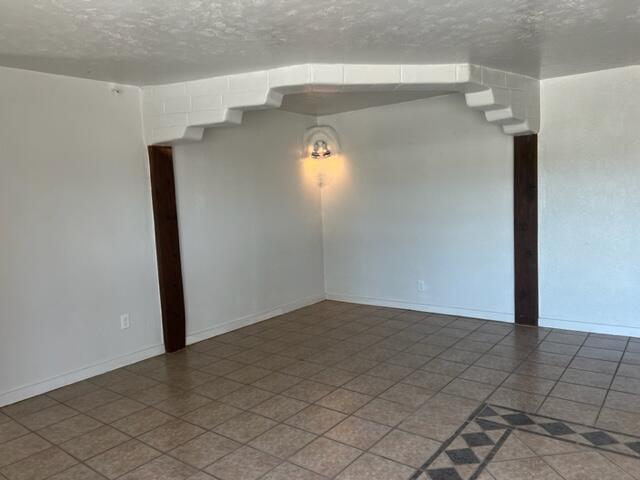 8 Santiago Road SW