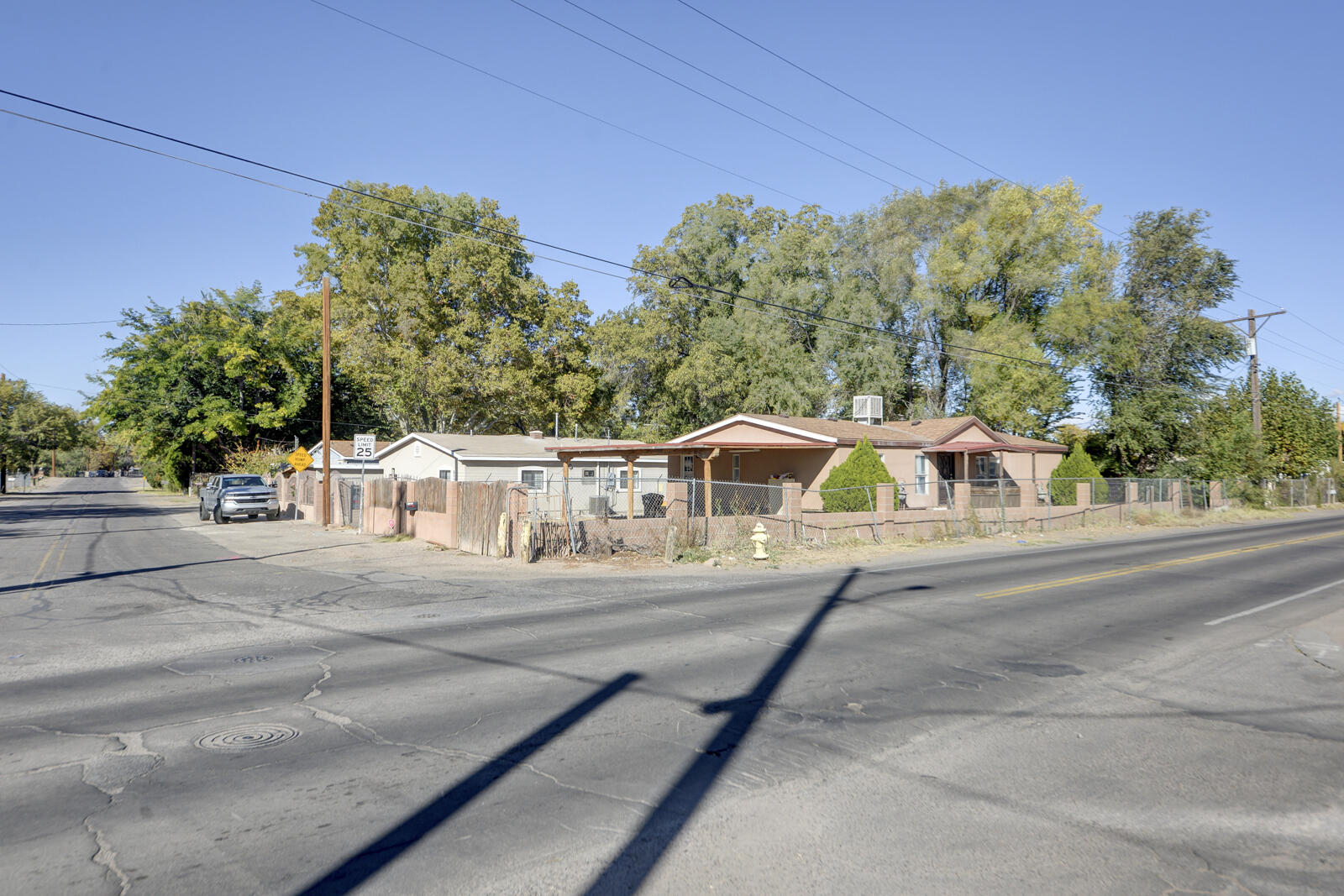 1505 GONZALES Road SW